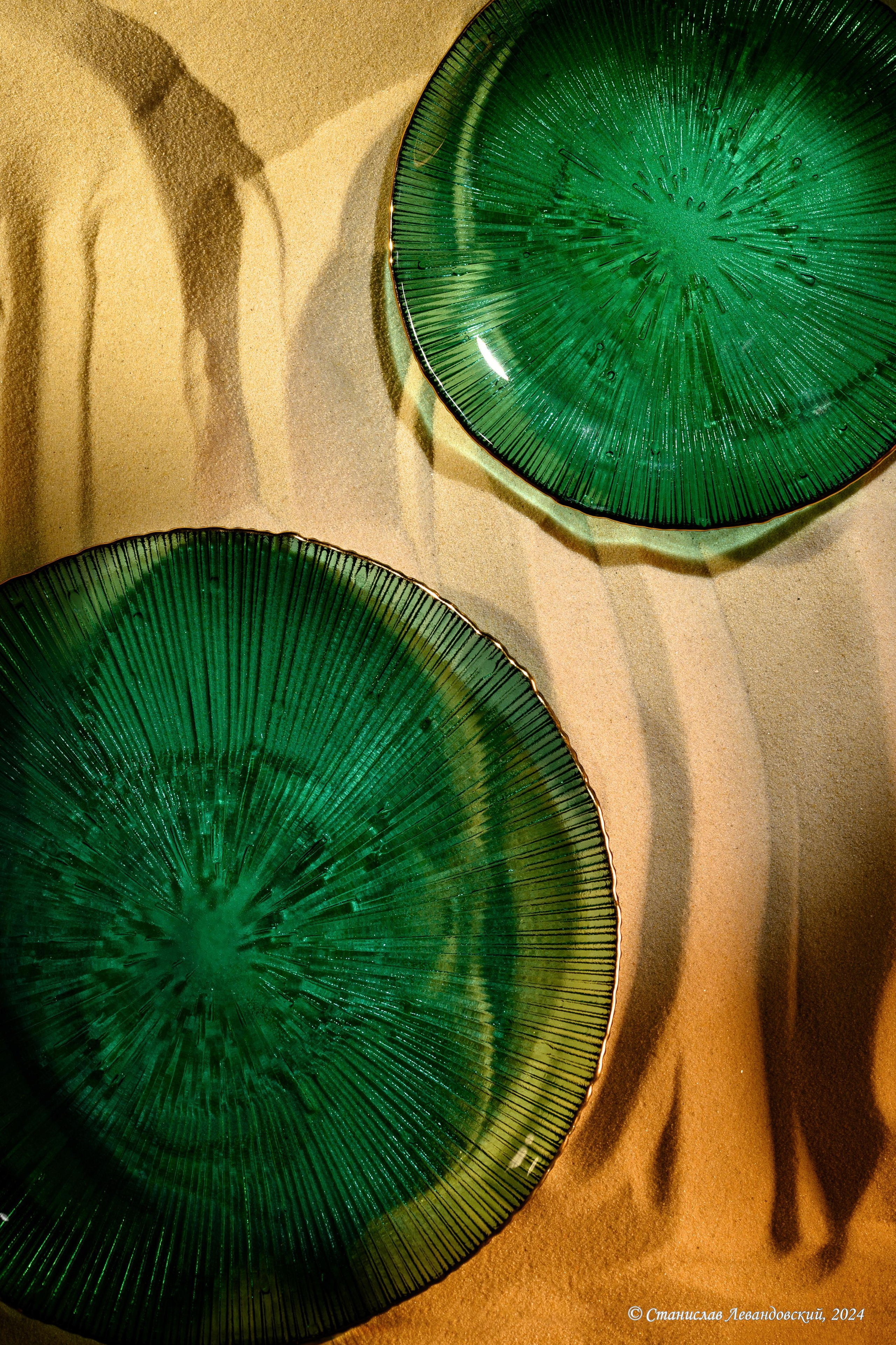 Предметы с глянцевой поверхностью. Предметный фотограф в Москве Станислав Левандовский