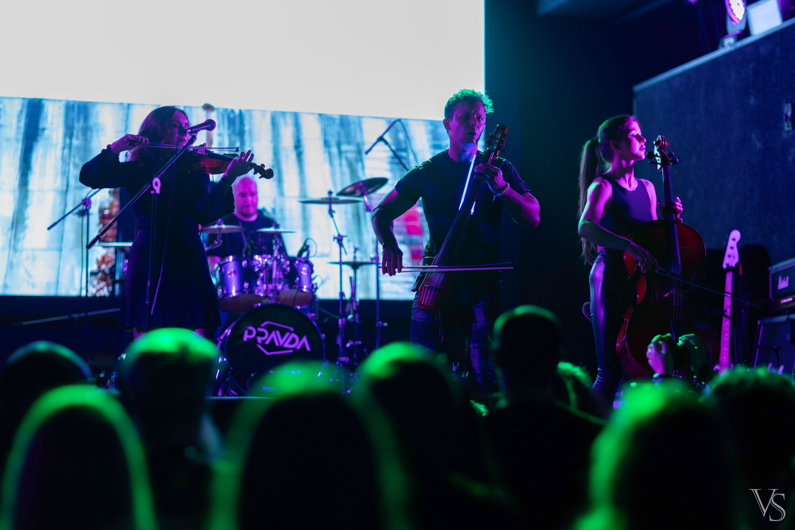 Above the stars. Проклятие Мамбо. Фотограф Виктор Степанов