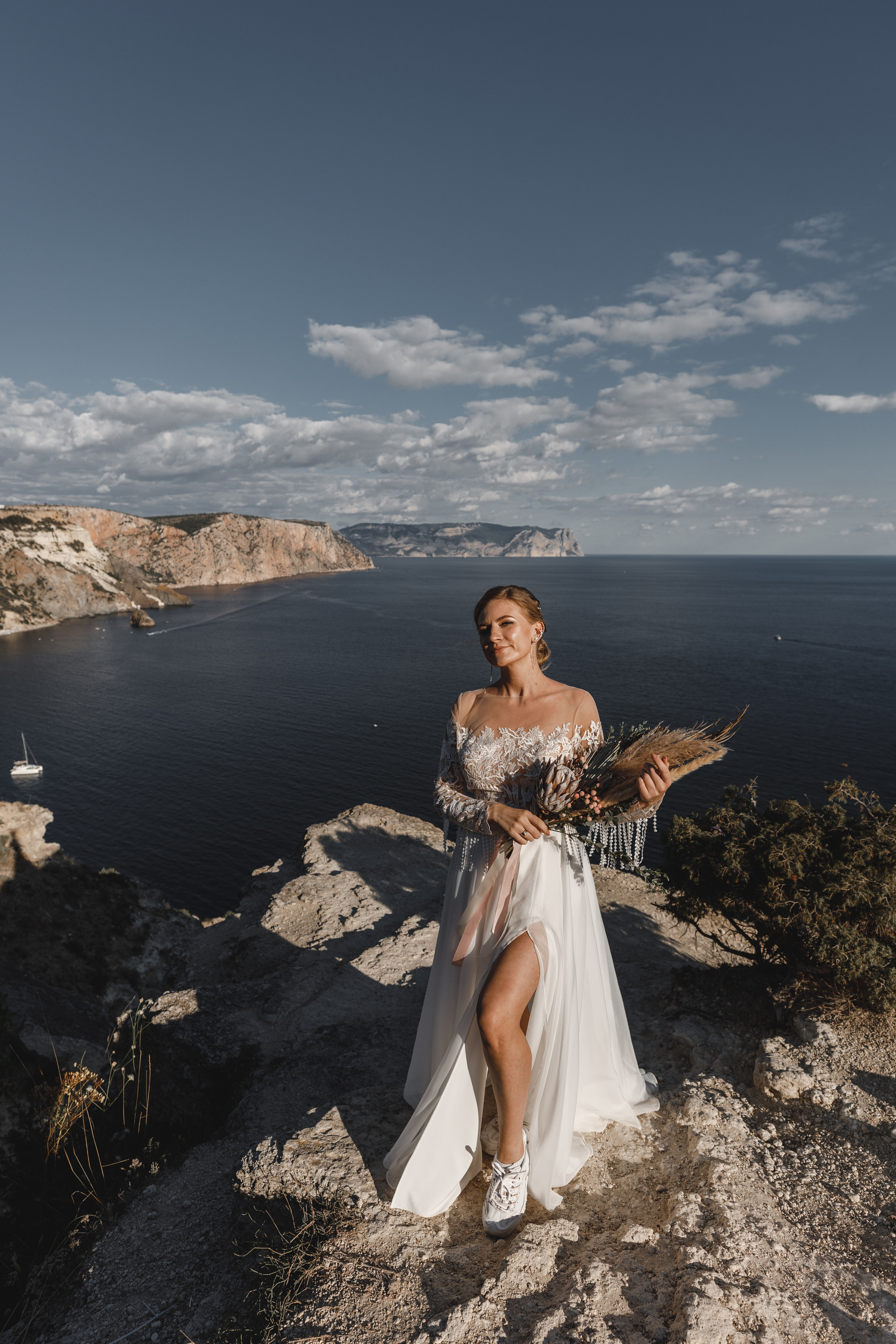 Ира и Максим фотосессия на Фиоленте и в Балаклаве. Свадебный фотограф в Крыму и Севастополе — Белов Виталий