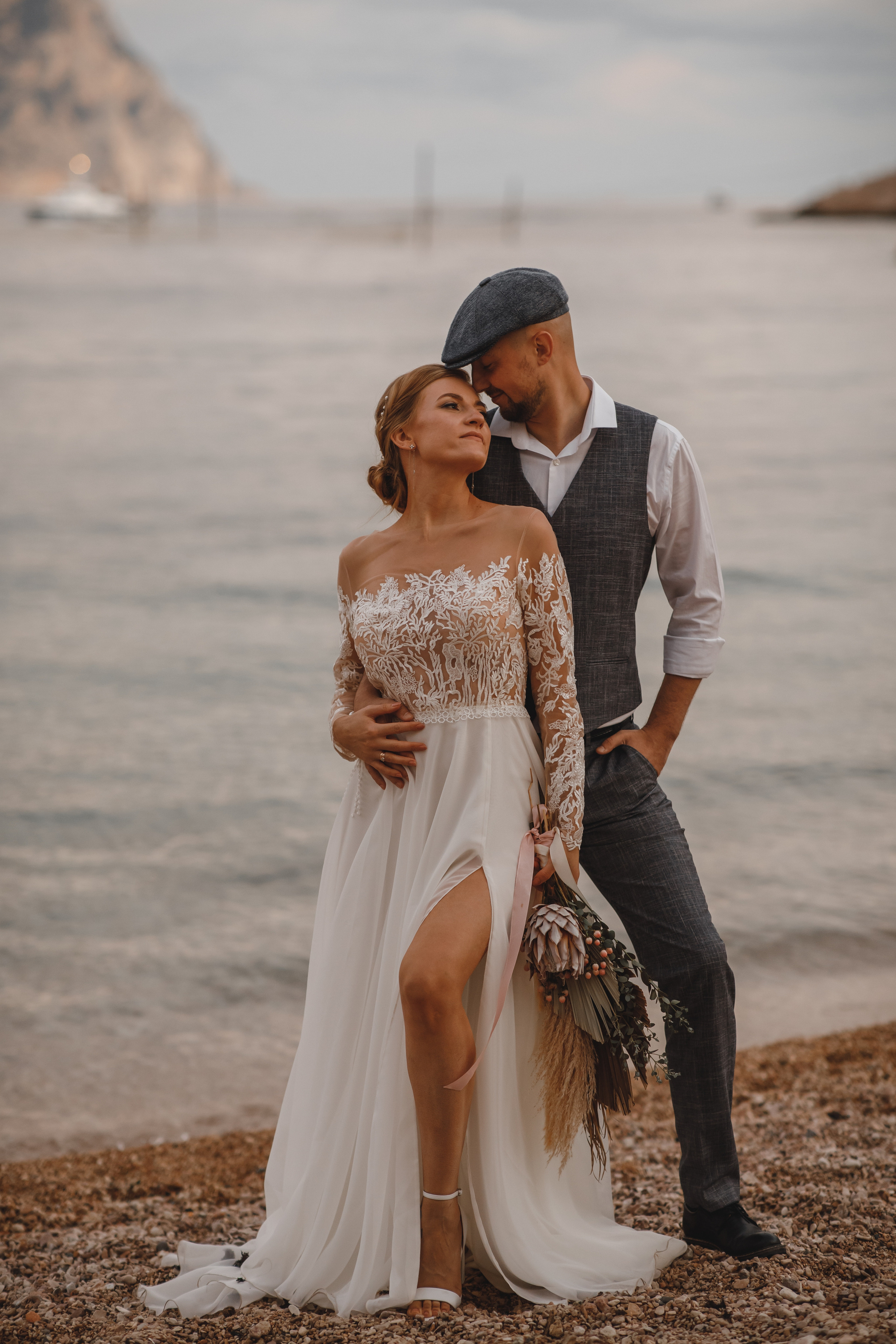 Ира и Максим фотосессия на Фиоленте и в Балаклаве. Свадебный фотограф в Крыму и Севастополе — Белов Виталий