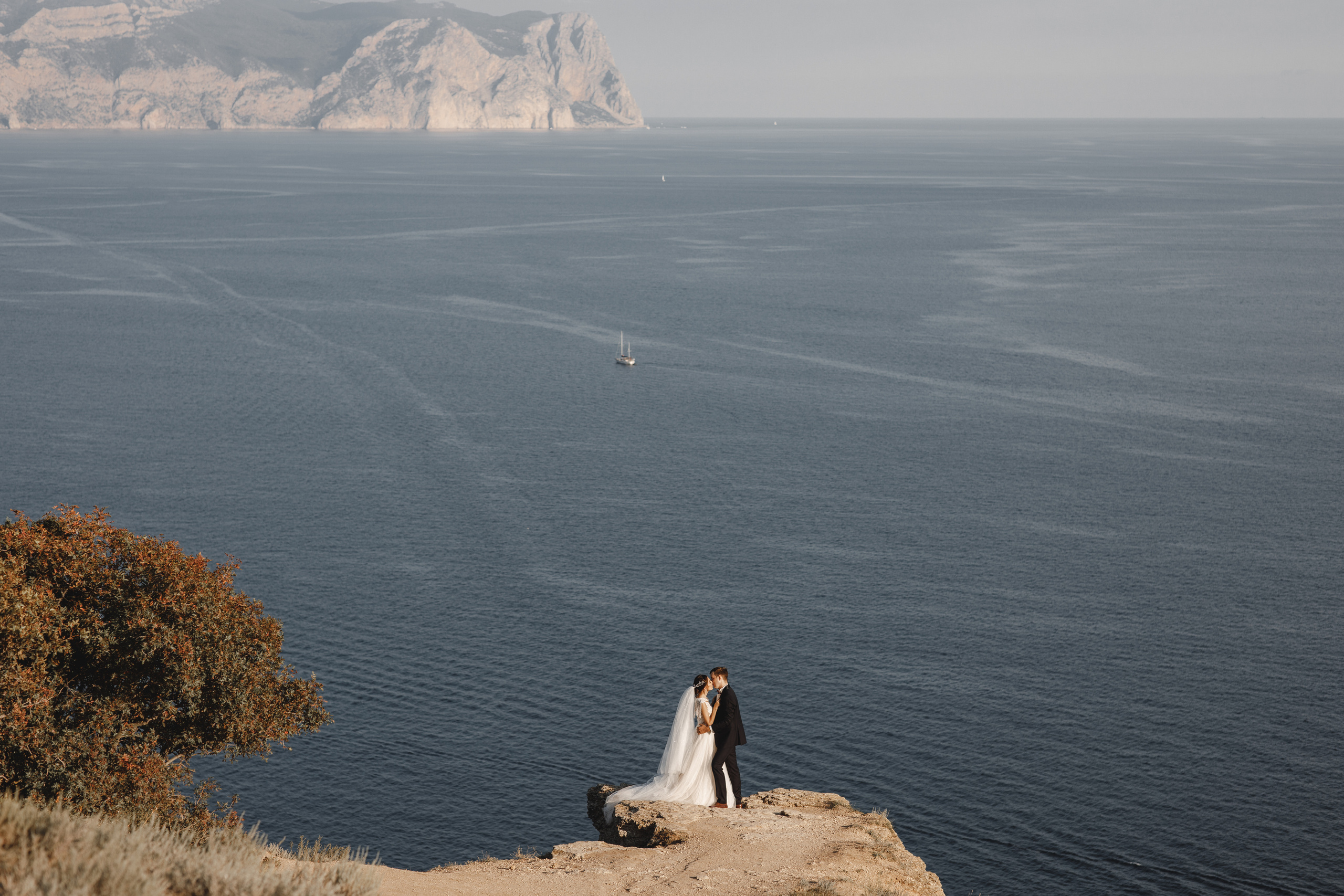 Лиля и Саша фотосессия в Крыму после свадьбы в отдельный день (анонс). Свадебный фотограф в Крыму и Севастополе — Белов Виталий