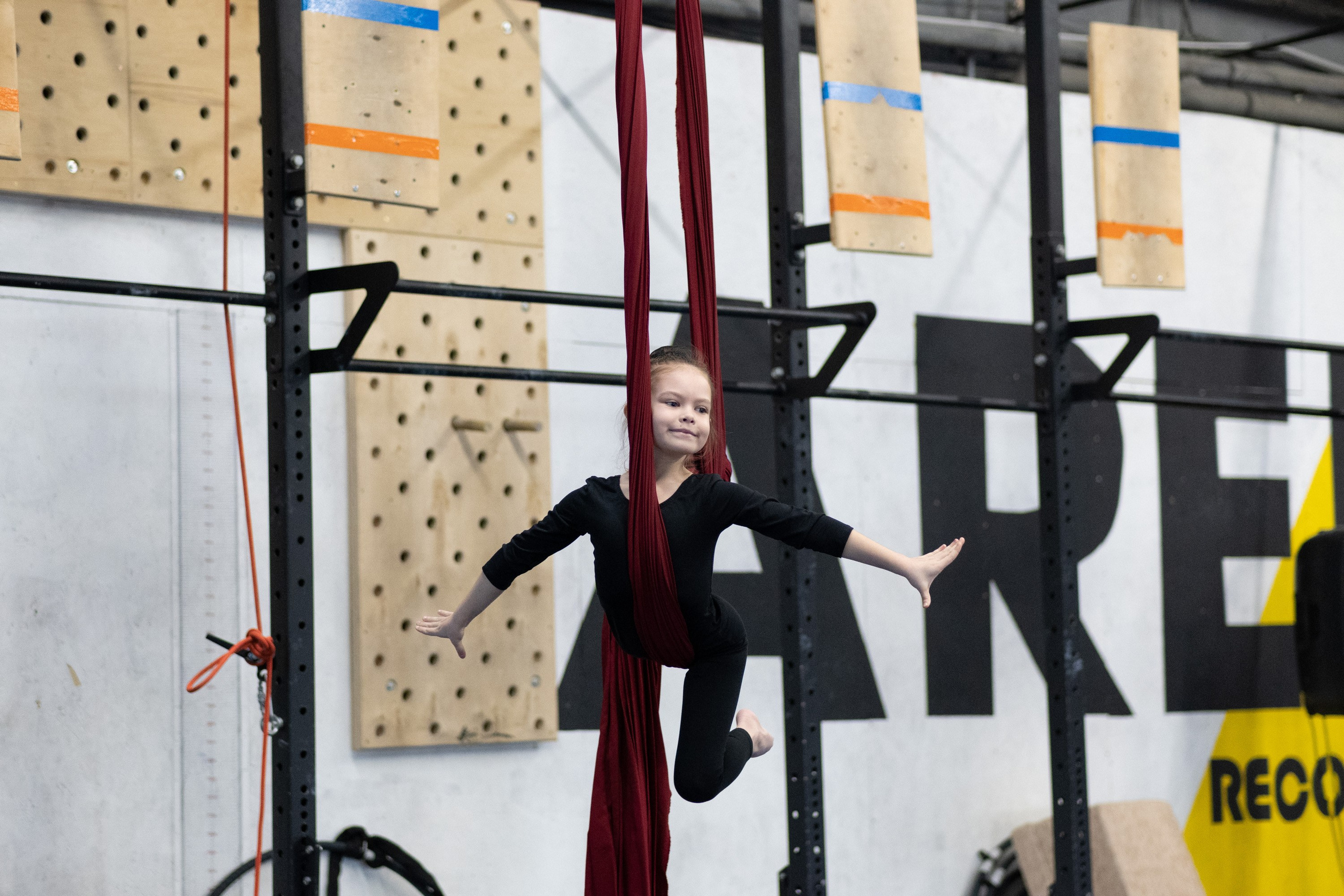 Внутриклубные соревнования по воздушной гимнастике 02.04.23