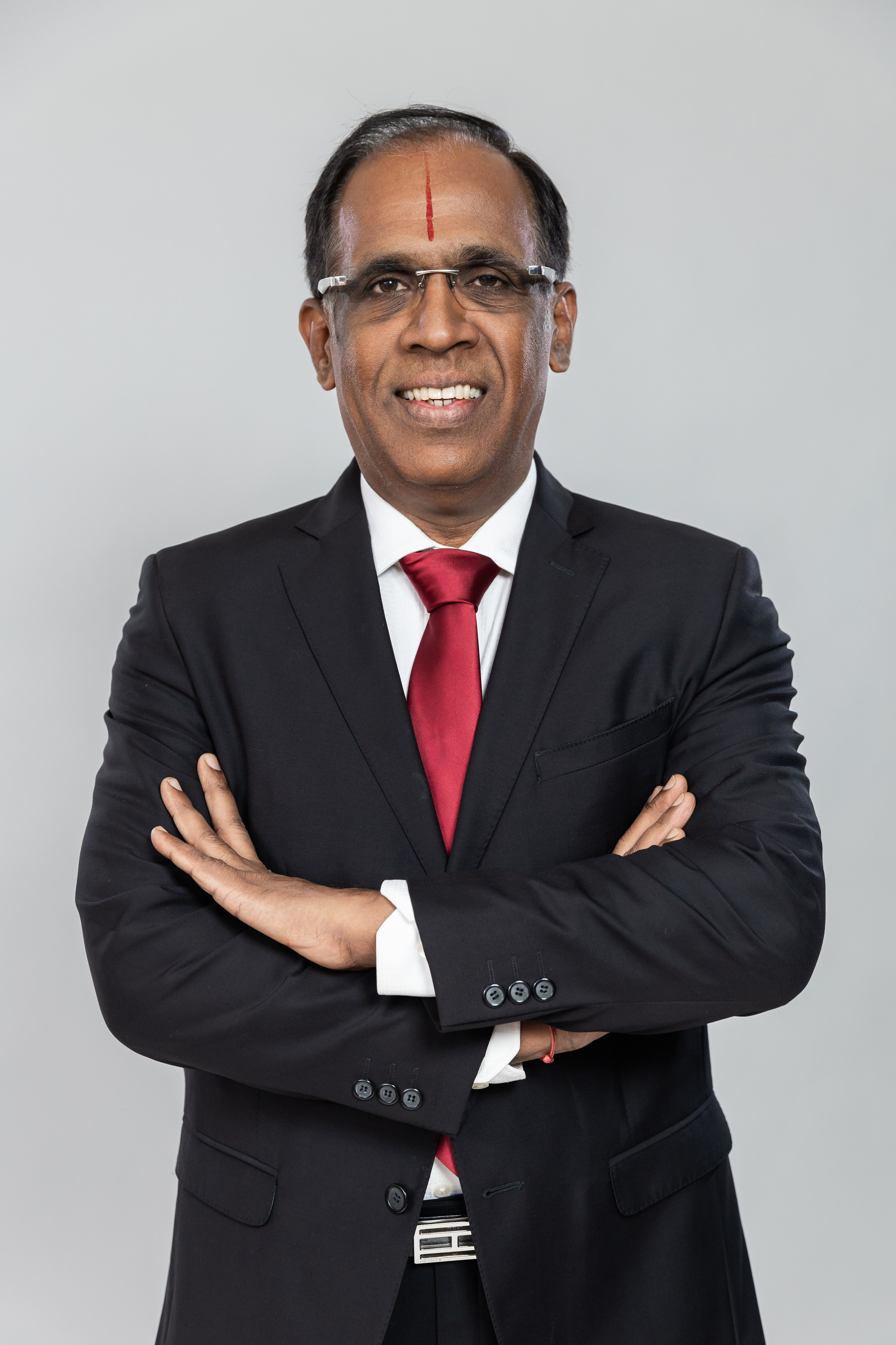 Бизнес портреты топ менеджеров компании Embassy Group в Индии. NesterovaMaria.ru