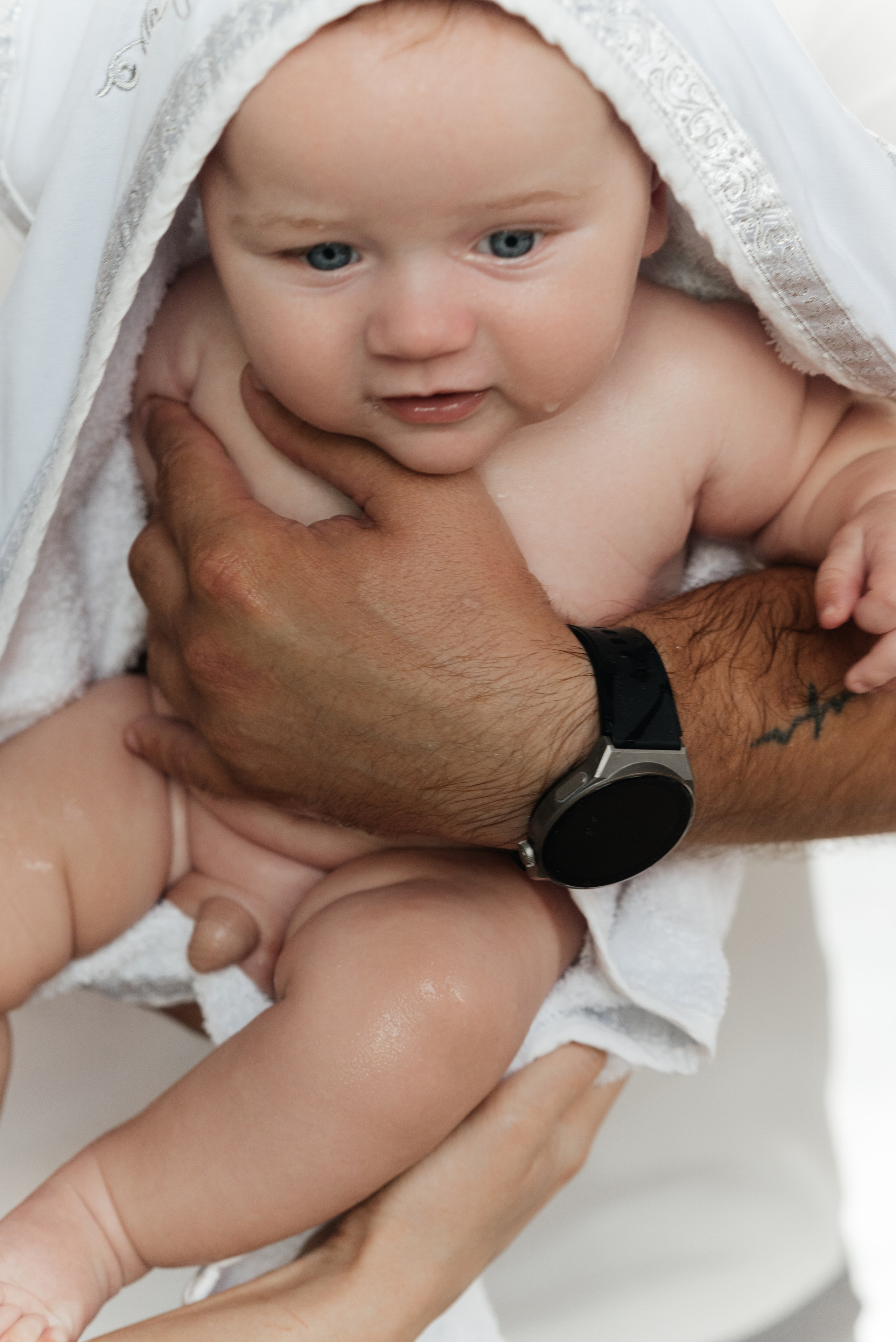 Таинство крещения Артёма. Фотограф Елена Кучук