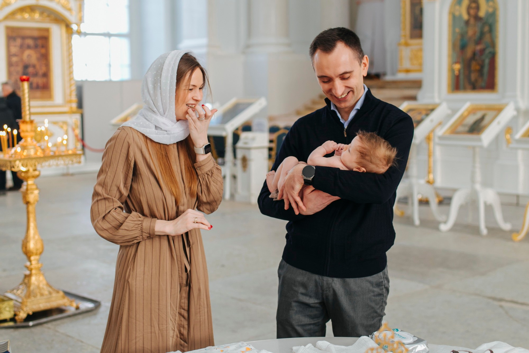 Индивидуальное крещение в Смольном Соборе, где провести крещение СПб, лучший храм для крещения, сколько стоит крещение, церковь где не нужны беседы, без крестных