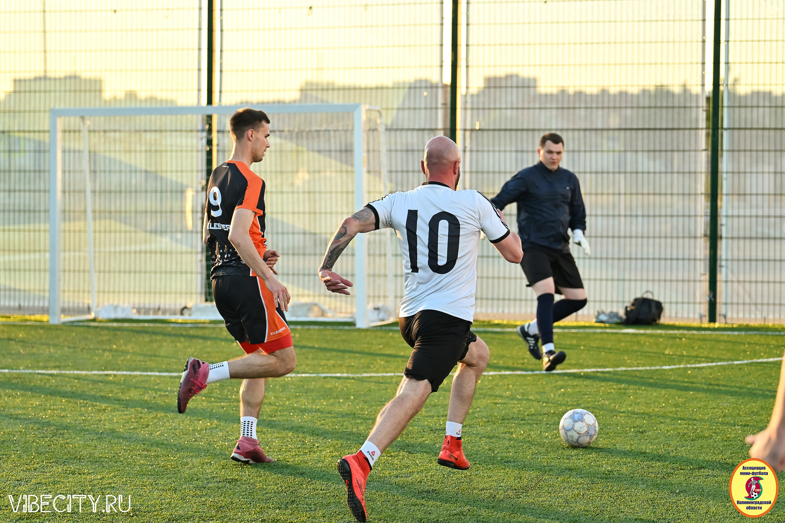 ИГРЫ МИНИ-ФУТБОЛЬНОЙ И КОРПОРАТИВНОЙ ЛИГИ. VIBECITY.RU Вайб Сити Ру Фоторепортажи Фотоотчеты Калининград