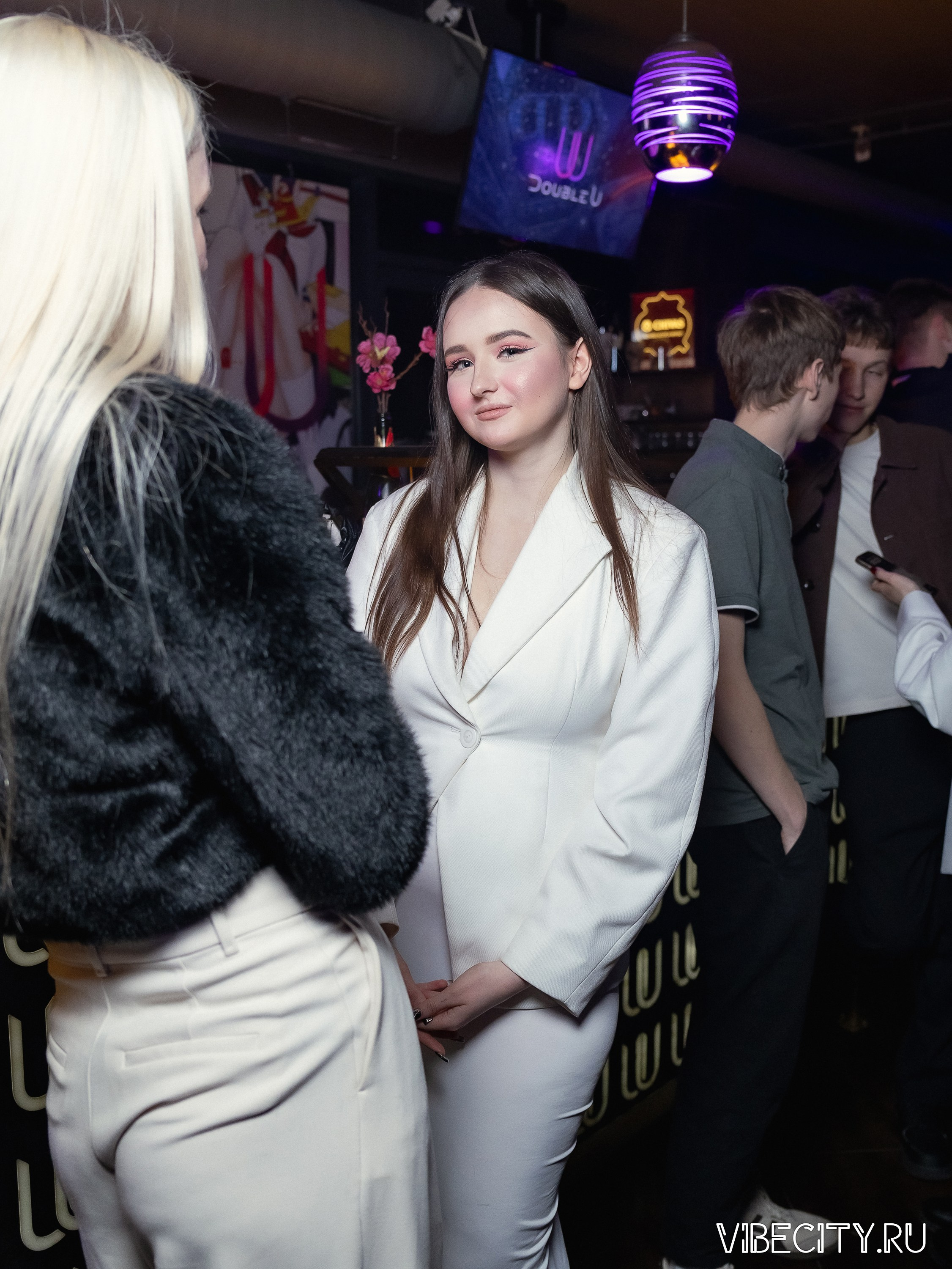 DOUBLE U. VIBECITY.RU Вайб Сити Ру Фоторепортажи Фотоотчеты Калининград