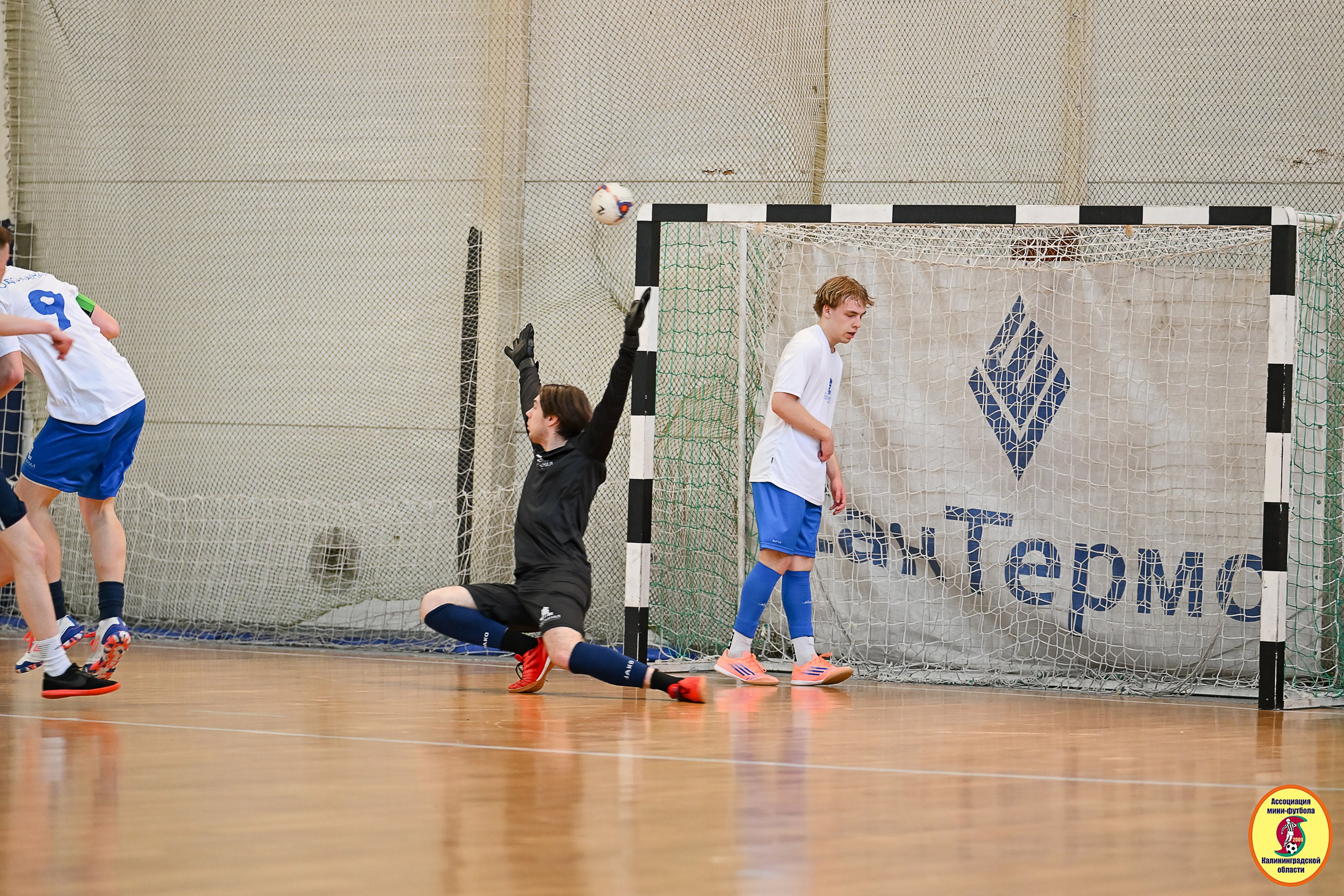 Корпоративная Бизнес Лига по футзалу — Весна 2026. VIBECITY.RU Вайб Сити Ру Фоторепортажи Фотоотчеты Калининград