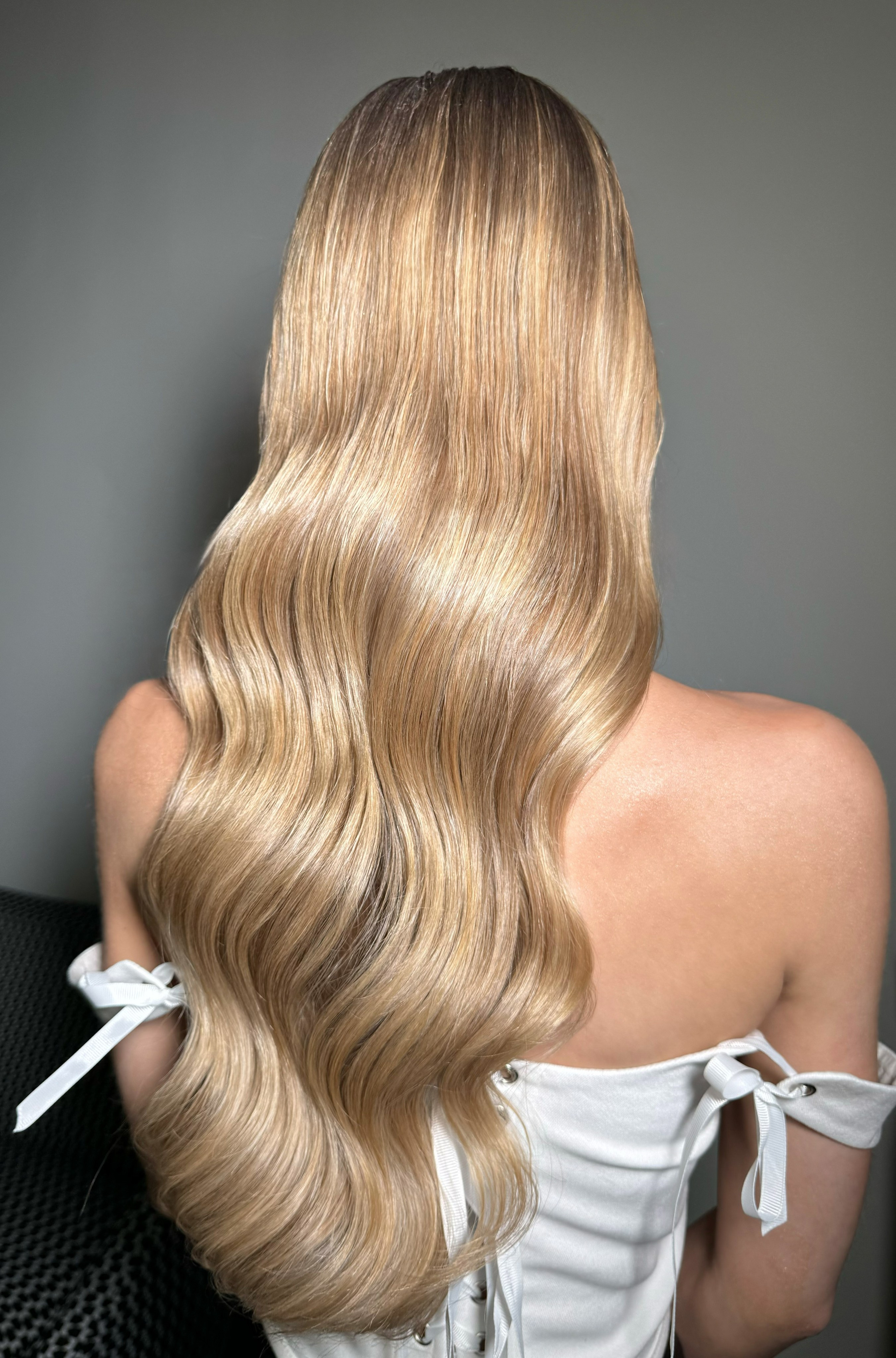 Прически. Свадебный визажист и стилист по прическам в Москве