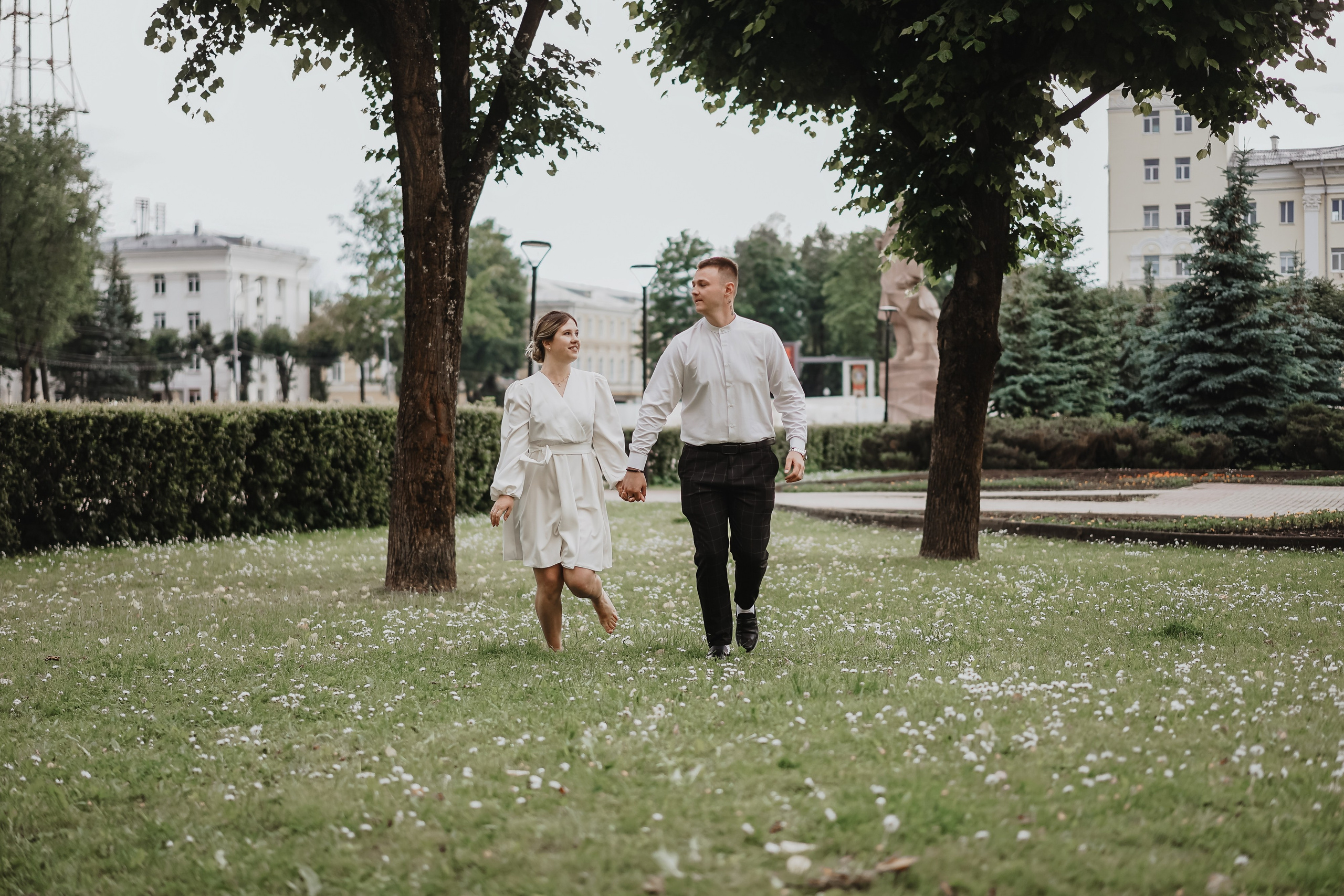 Лавстори для влюбленной пары. Фотограф и видеограф Смоленск | Студия Цезарь