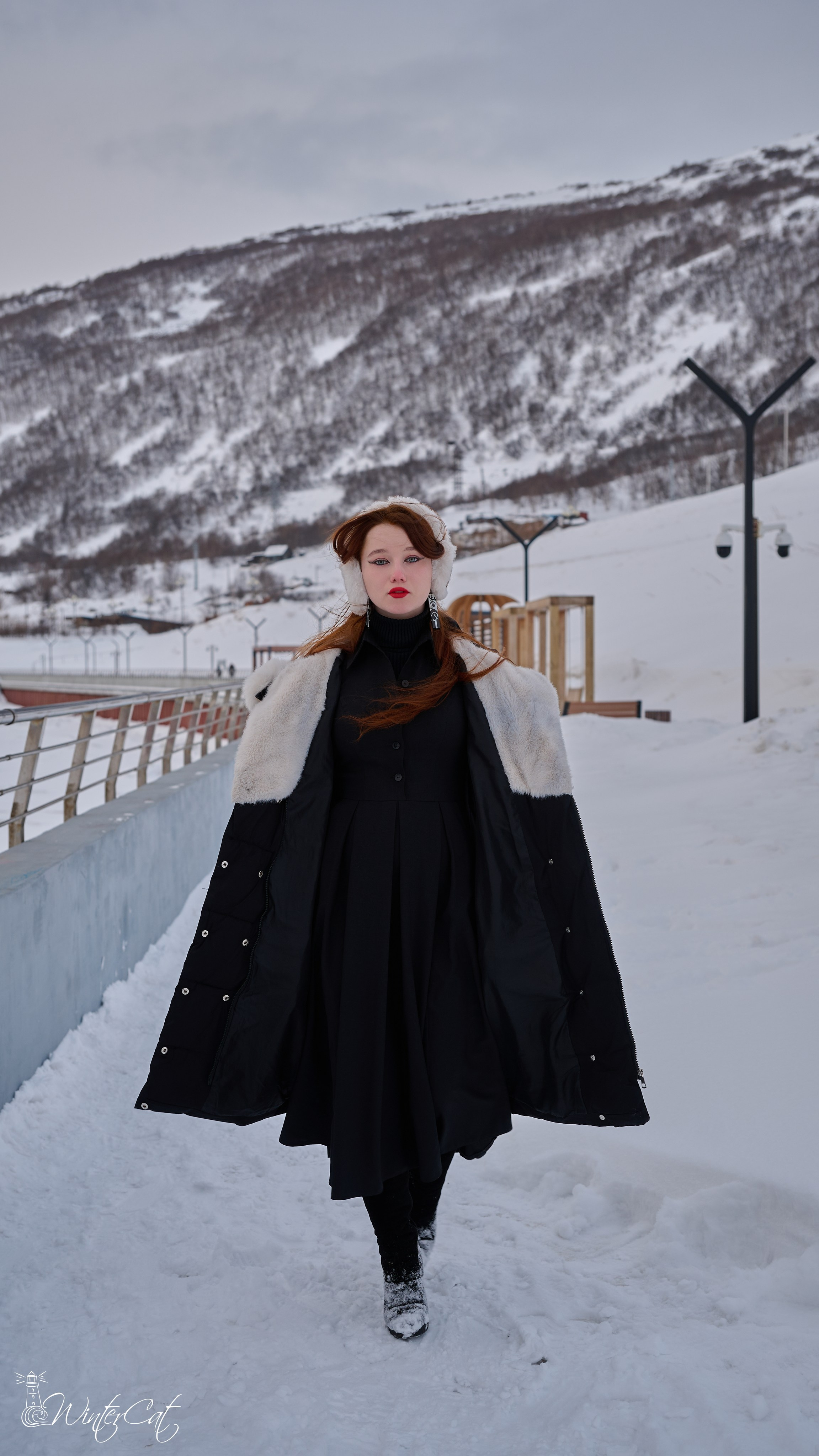 Алёна на Маяке. Портретный и репортажный фотограф в Магадане Андрей Нефедов WinterCatPhoto