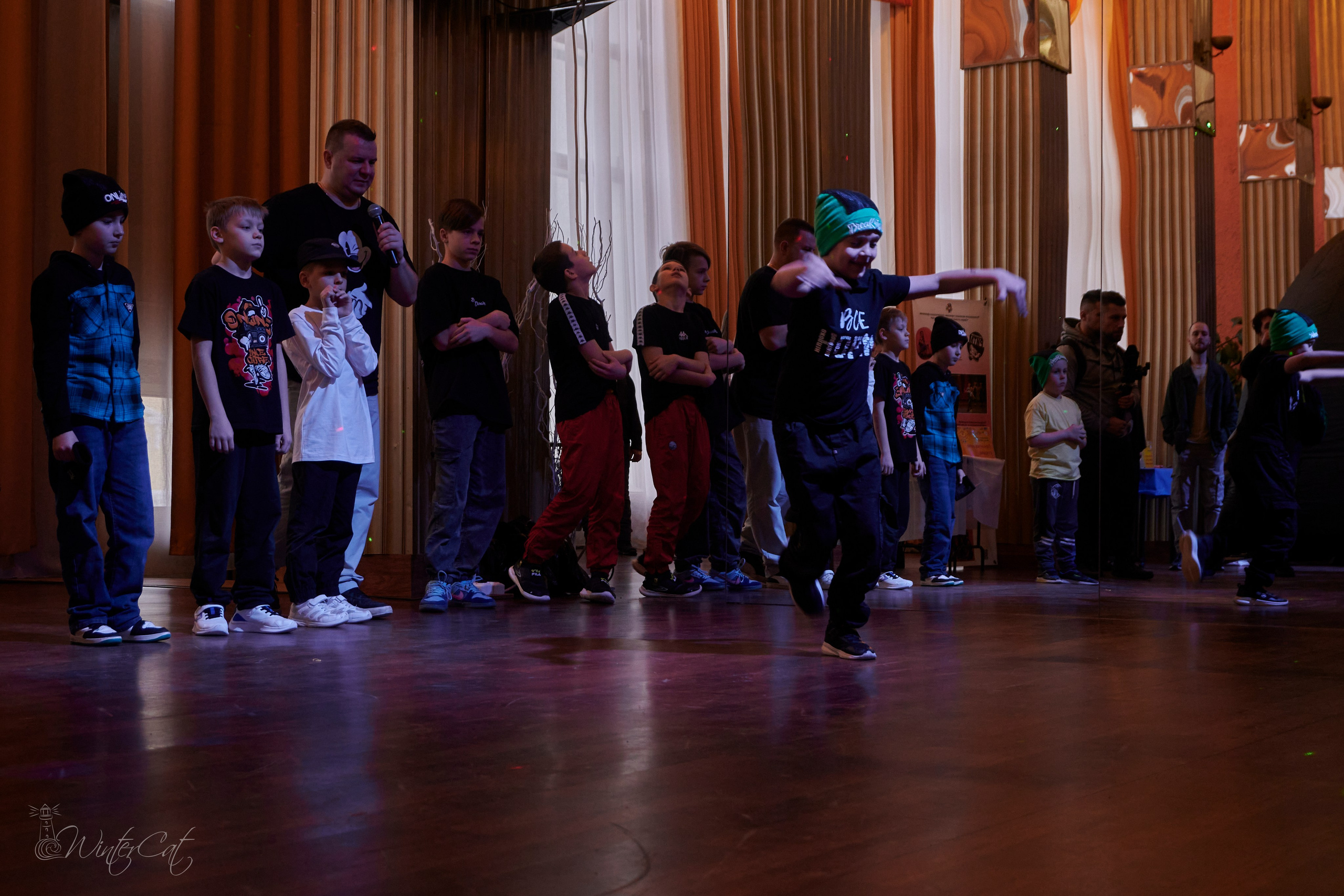 Ярмарка 5 2024. Портретный и репортажный фотограф в Магадане Андрей Нефедов WinterCatPhoto