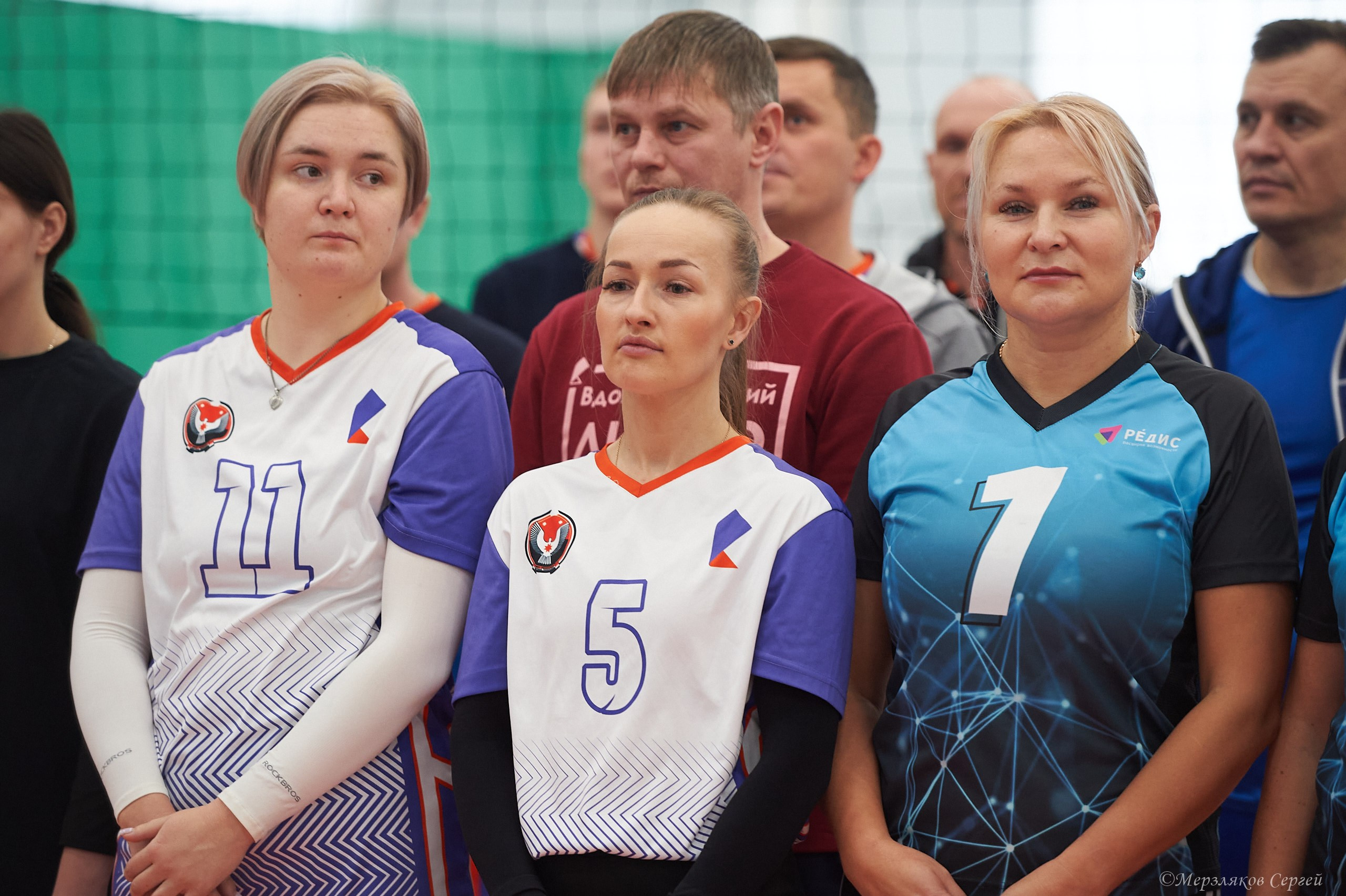 Новогодний волейбольный турнир. Ижевск. 16.12.23. Спортивный репортажный фотограф в Ижевске Сергей Мерзляков