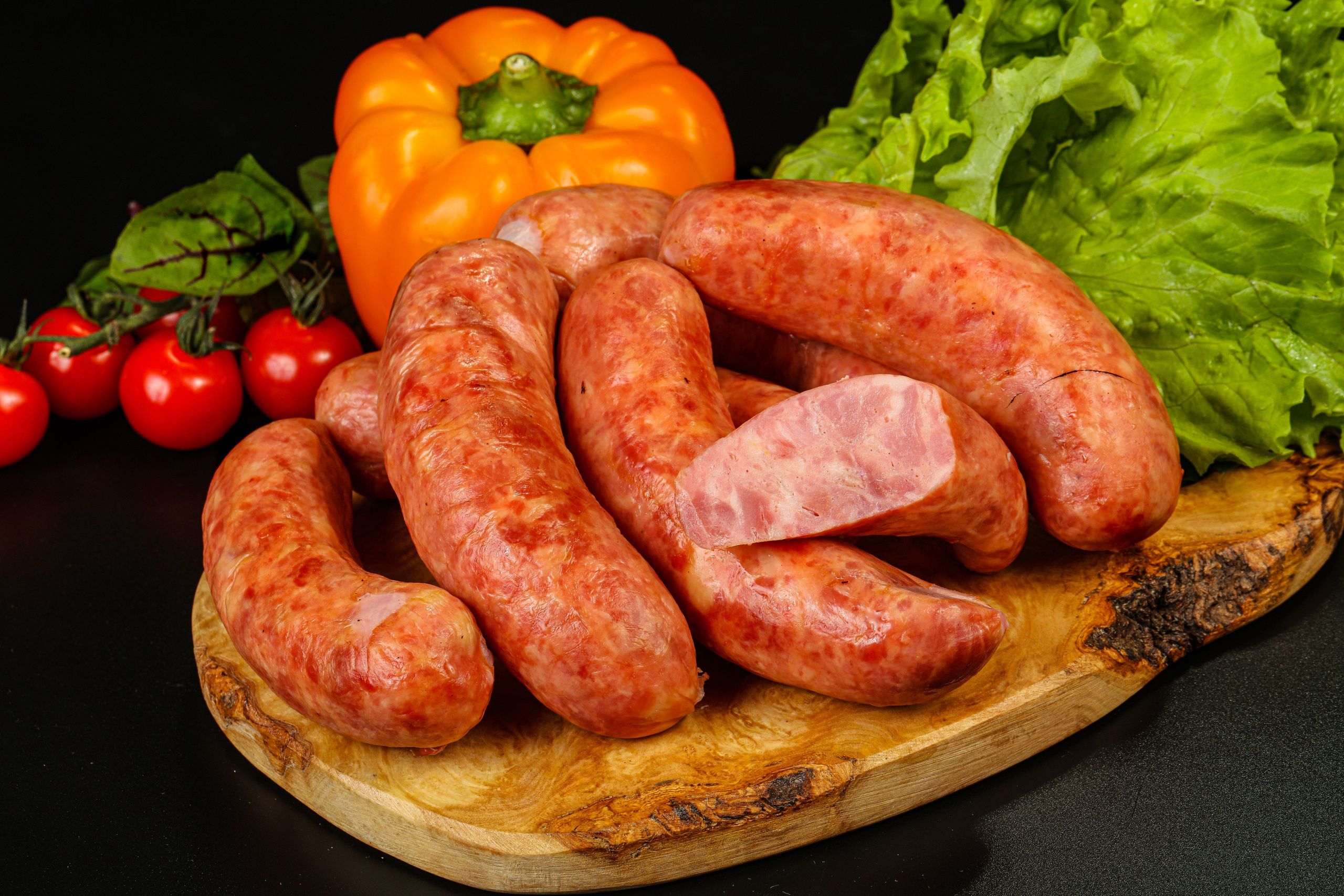 Колбасы и мясная продукция. Фуд-фотограф Андрей Старостин — съемка еды в Москве. 9000 руб. в час