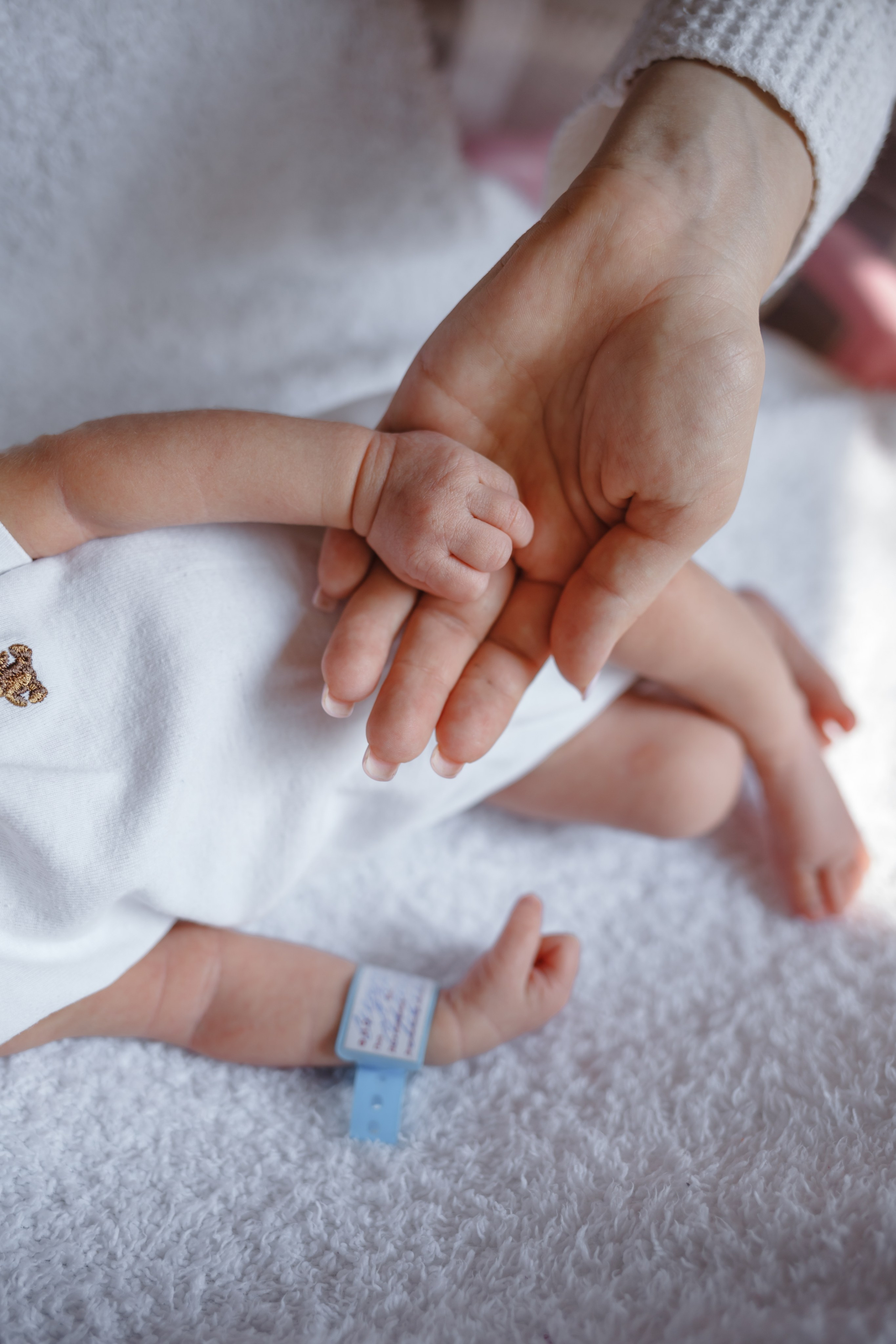 Выписка Анны с малышом Федором. Семейный фотограф Николаева Ольга