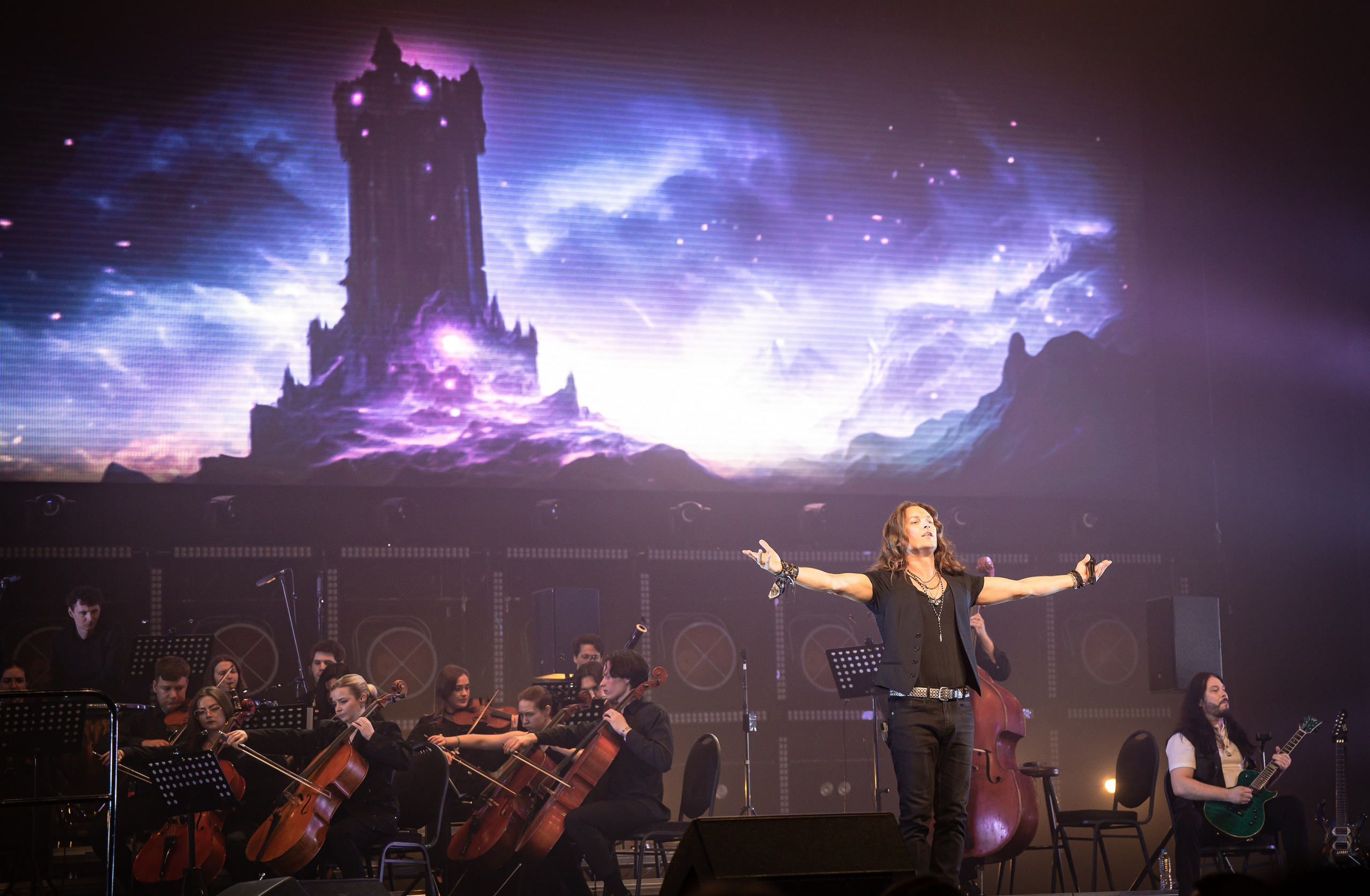 Эпидемия. Симфоническая рукопись. Москва. Фотограф. г. Южно-Сахалинск. Олег Толстов