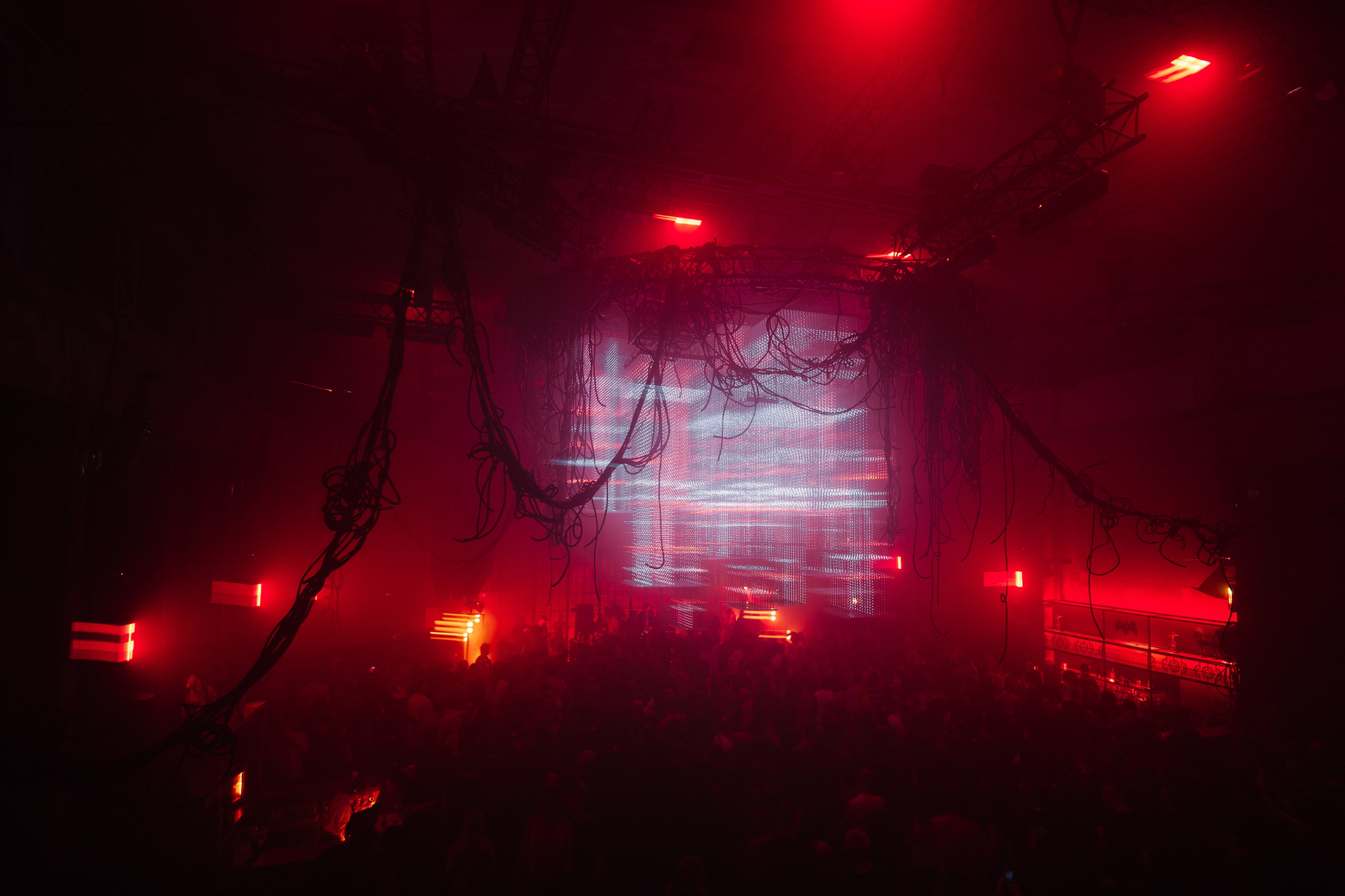 Ø, SILA SVETA. @tomrus: Рустам Шагиморданов — фотограф