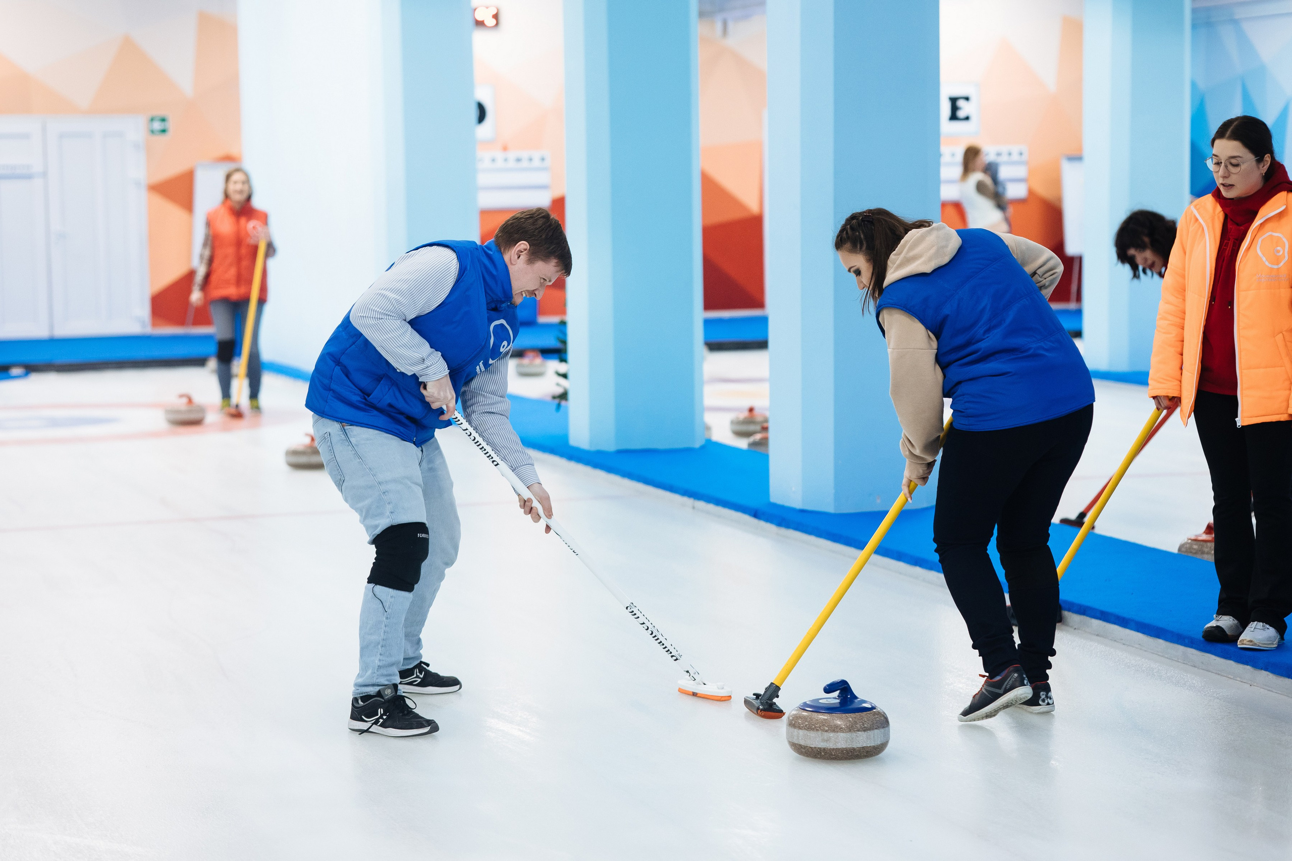 Корпоратив в кёрлинге. Свадебный и семейный фотограф Екатерина Иванова