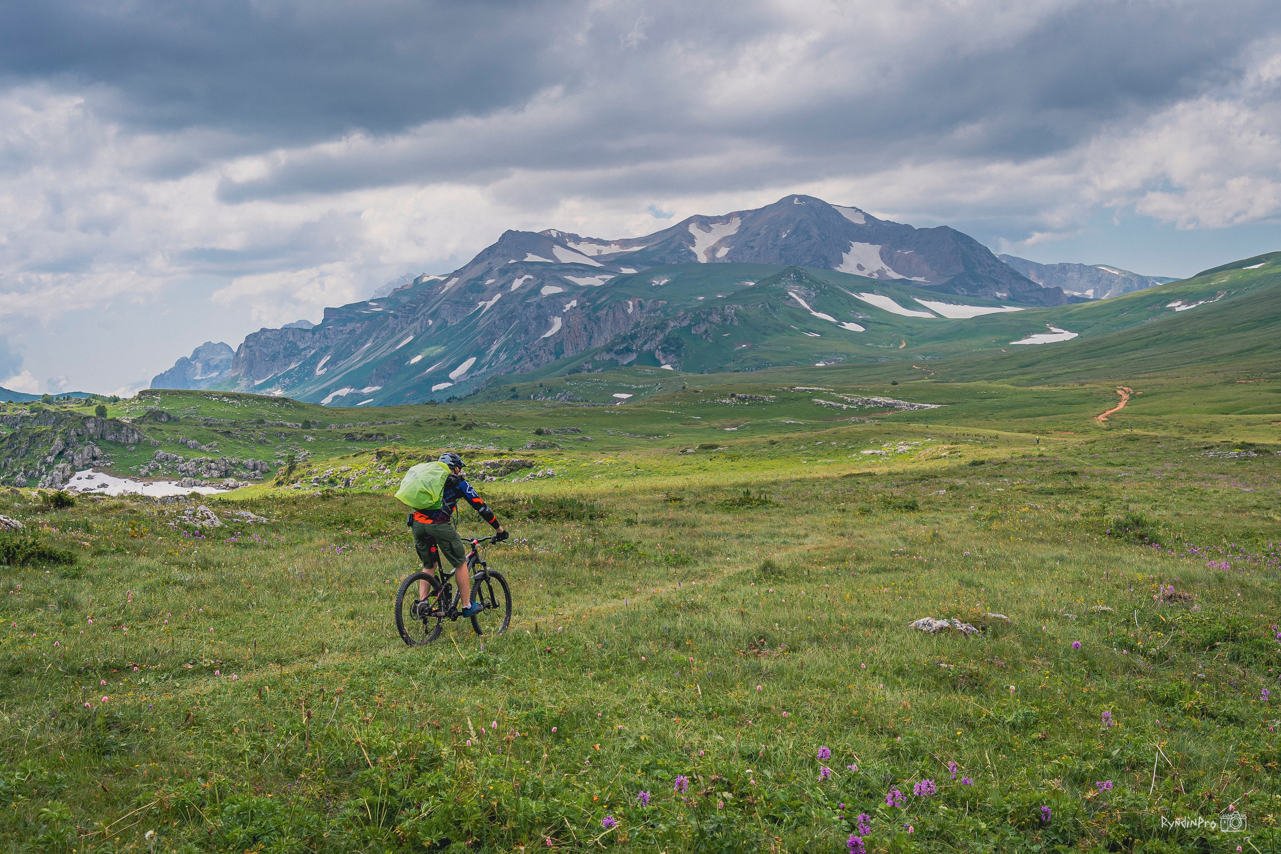 Велотур Велотридцатка 13 июля 2024 Ковальтур. Репортажный фотограф в Краснодаре Рындин Дмитрий