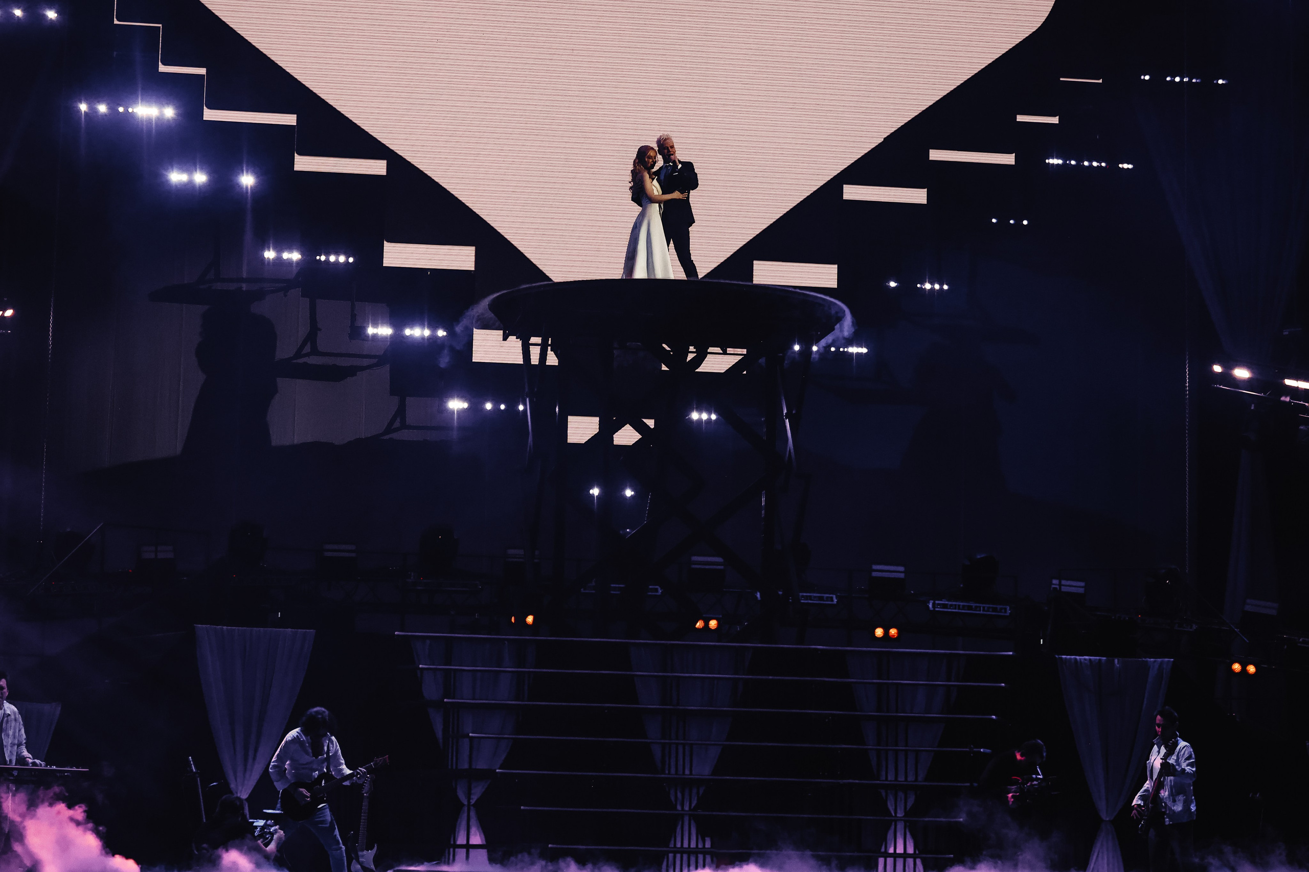 ШАМАН-ОНА МОЯ! @LIVE ARENA