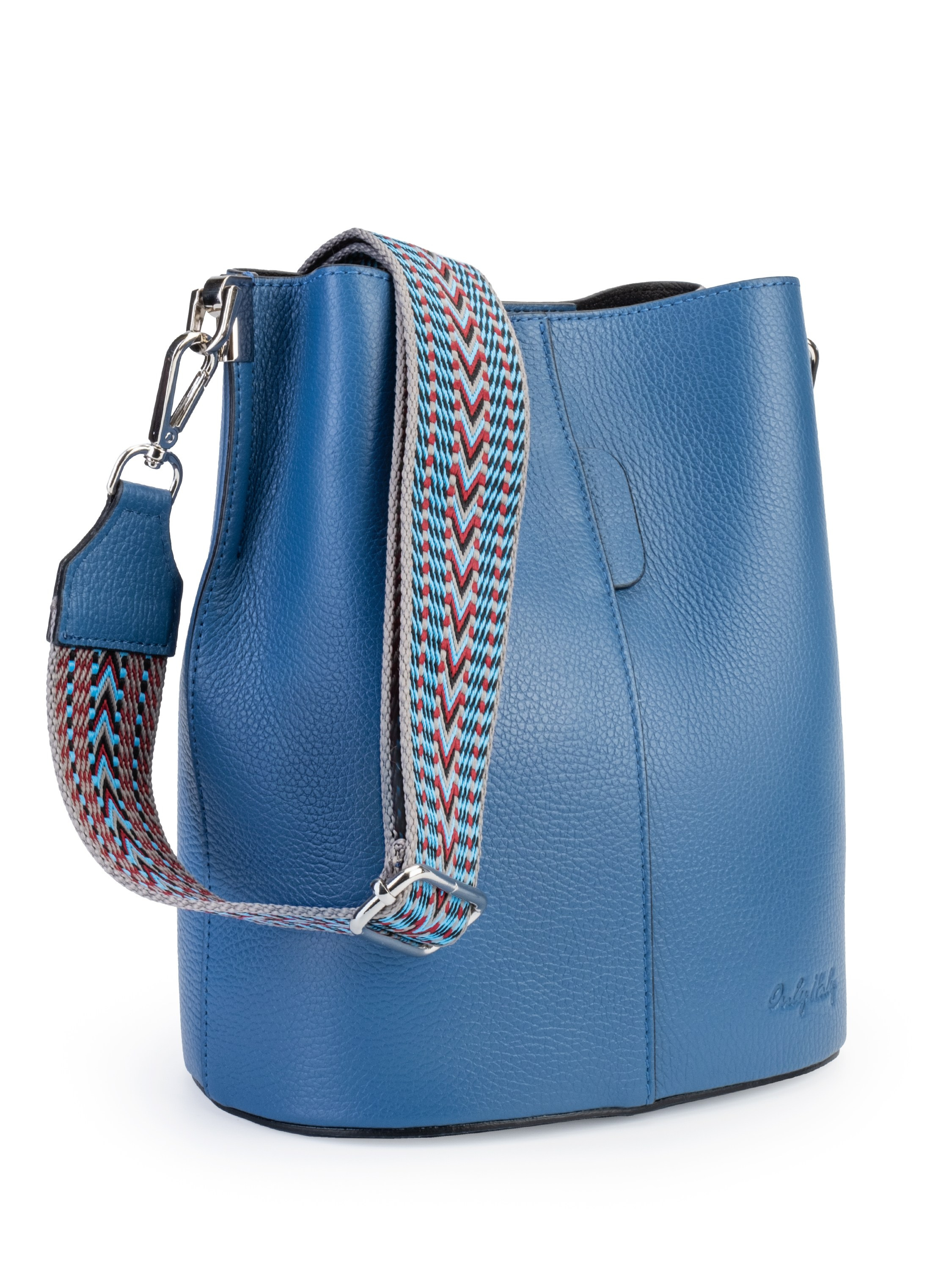 Предметная съёмка для маркетплейсов | Сумки. Предметный фотограф в Симферополе Антон Катунин