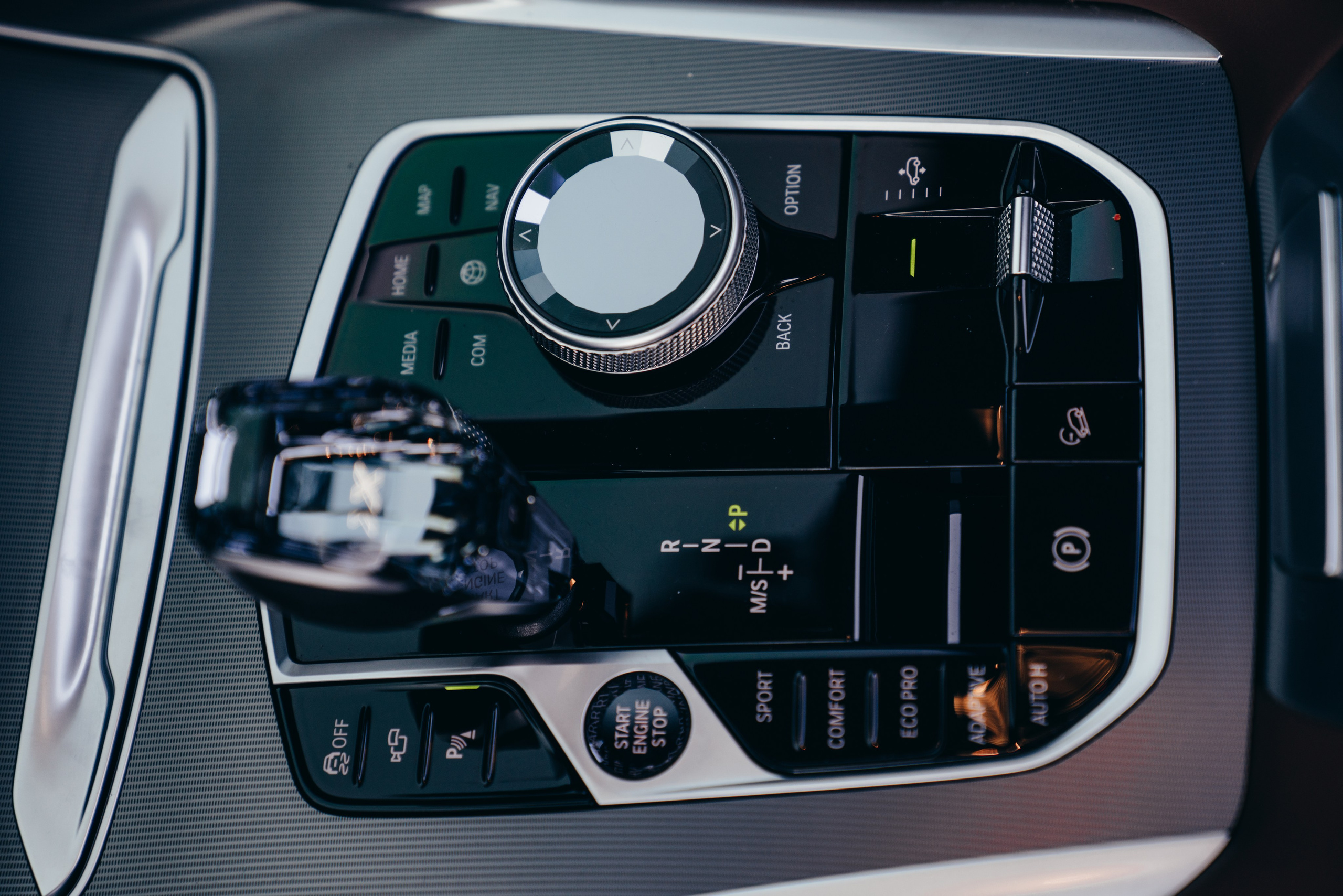 BMW X6 30d X-Drive. Идеальные портреты для соцсетей — Фотограф Ленар