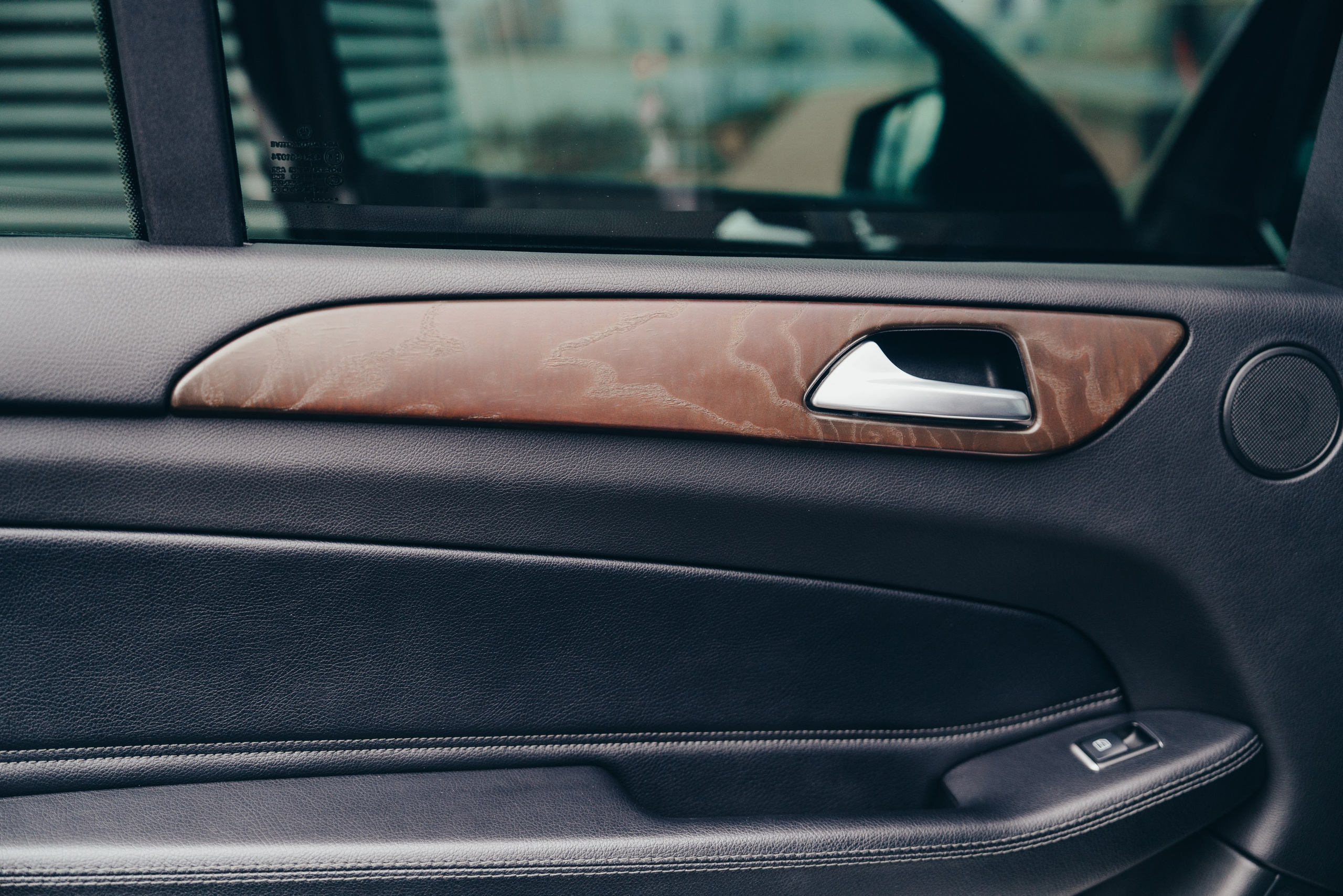 Mercedes-Benz GLS-Class 350 d. Идеальные портреты для соцсетей — Фотограф Ленар