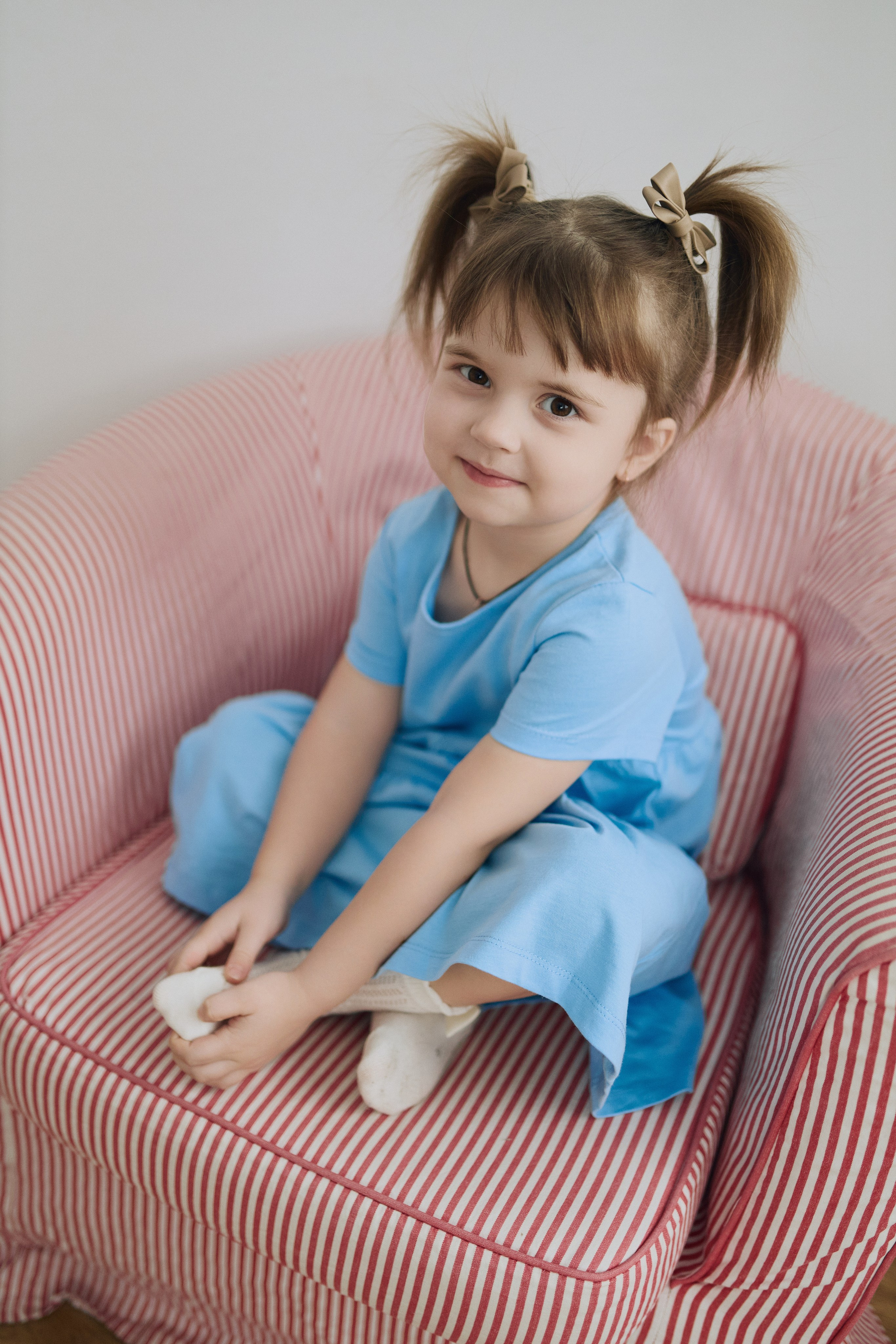 Студийная фотосессия мамы и дочки. Алина Каравайцева. Фотограф в городе Барнаул