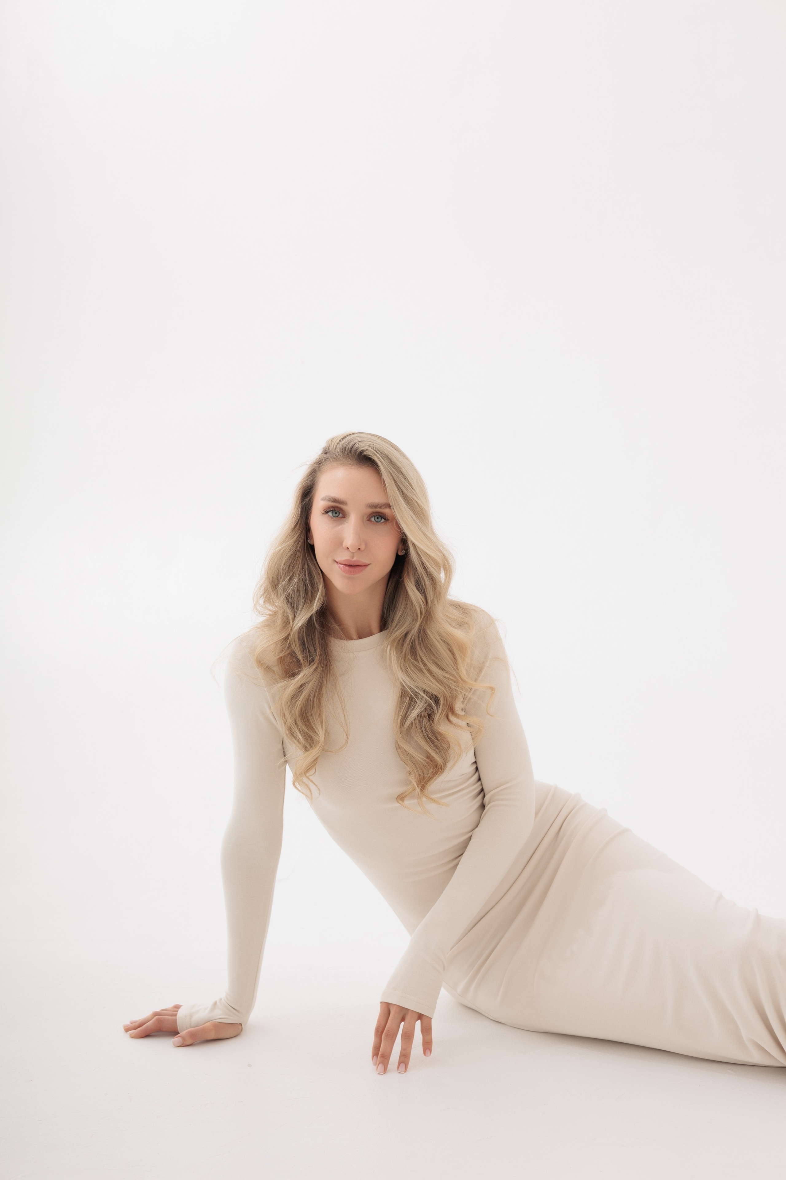 ЖЕНСКИЕ ПОРТРЕТЫ. Минимализм. Портретный, свадебный, репортажный фотограф во Владивостоке Юлиана Джули Фокс