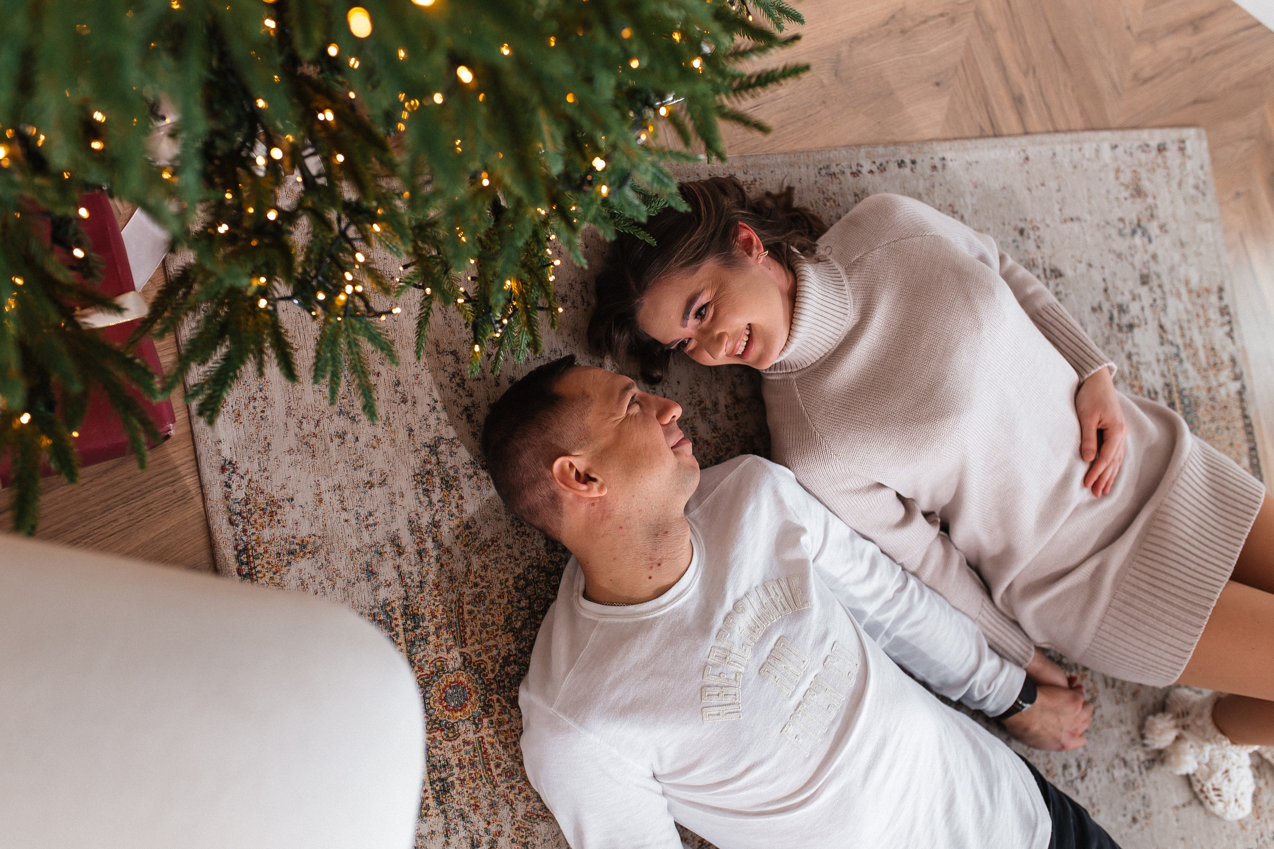 Женя и Анюта