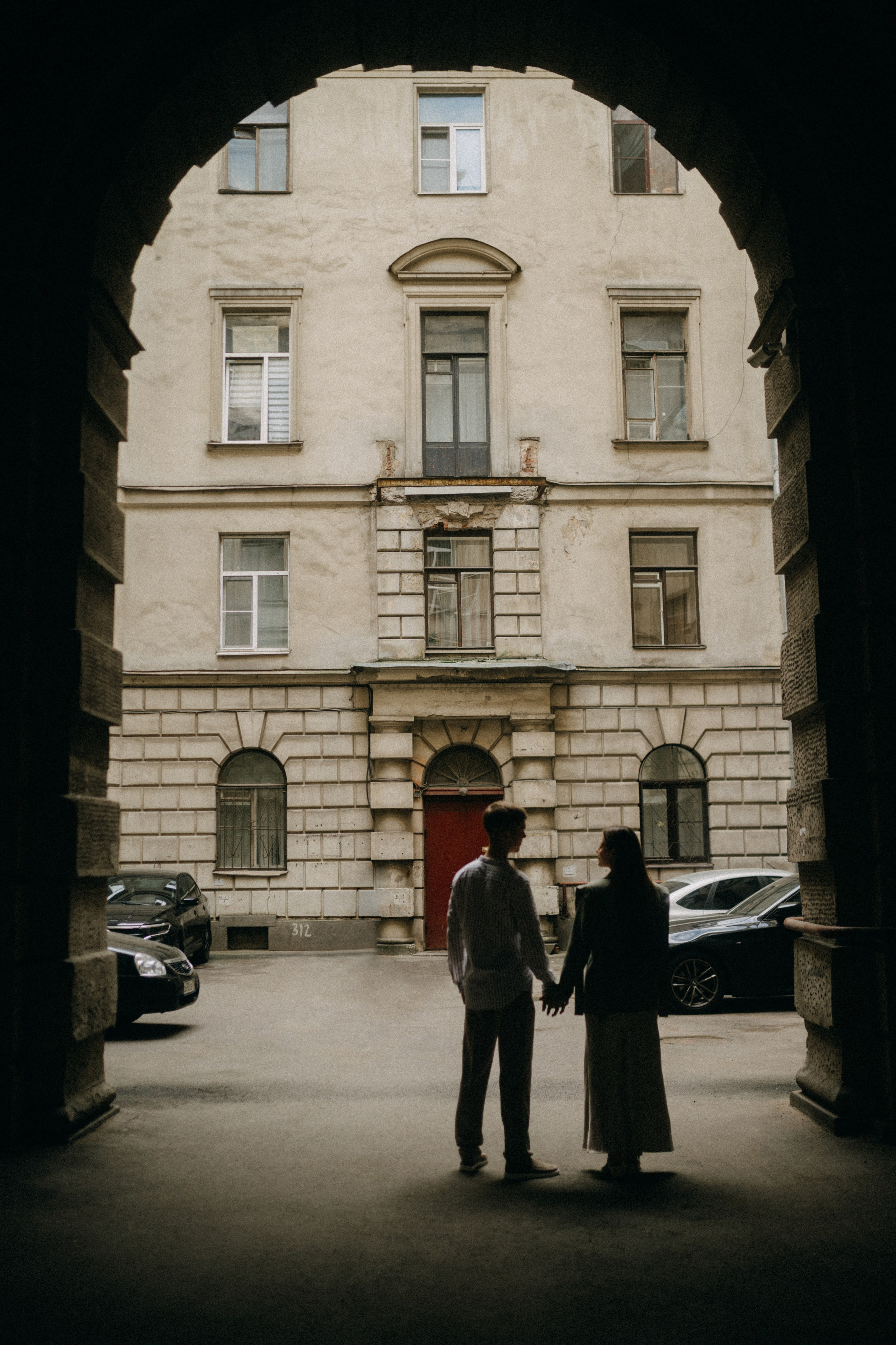 Улицы ждали именно нас. Фотограф в Санкт Петербурге Лара Великова