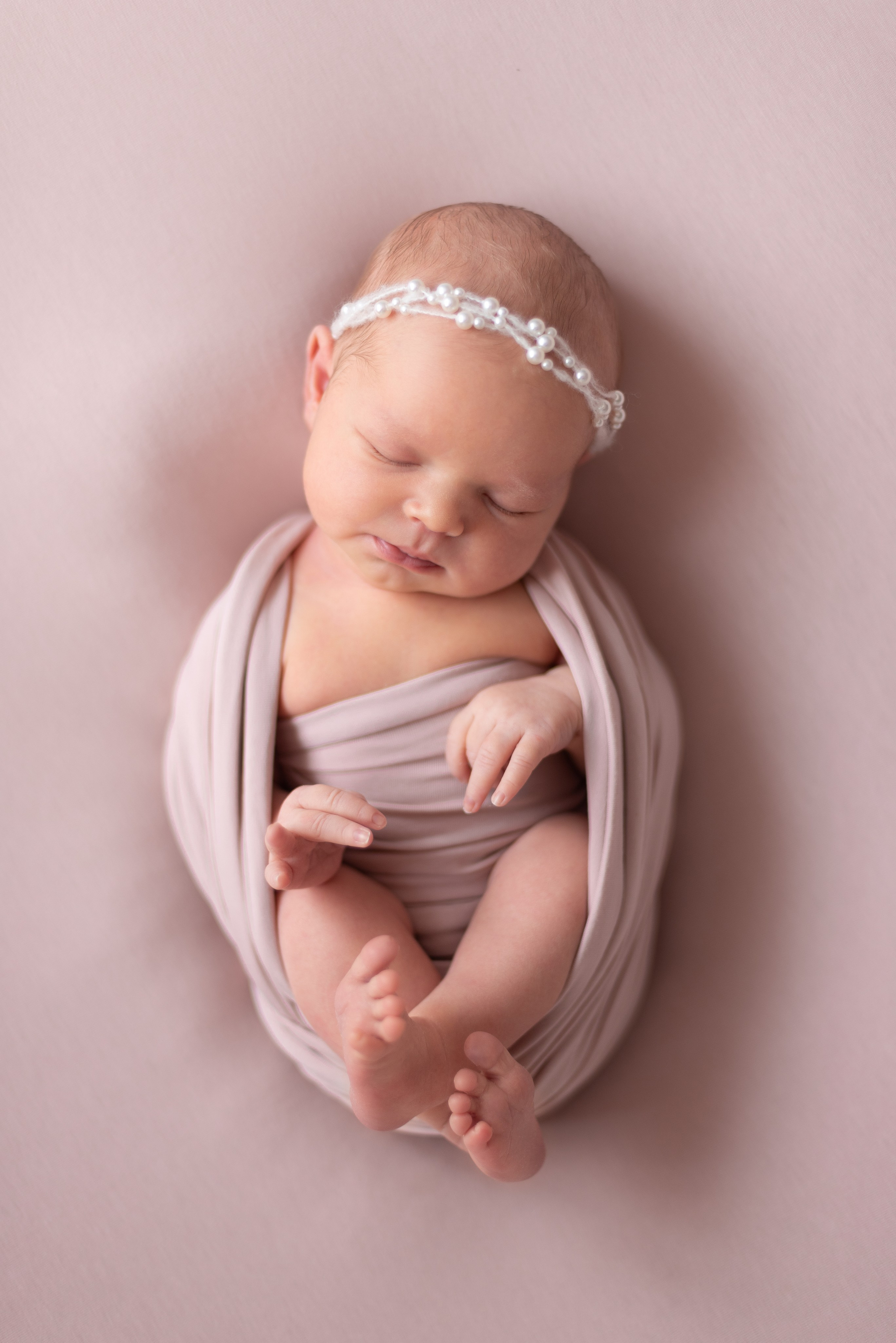 ✨. Профессиональный фотограф новорожденных Тверь