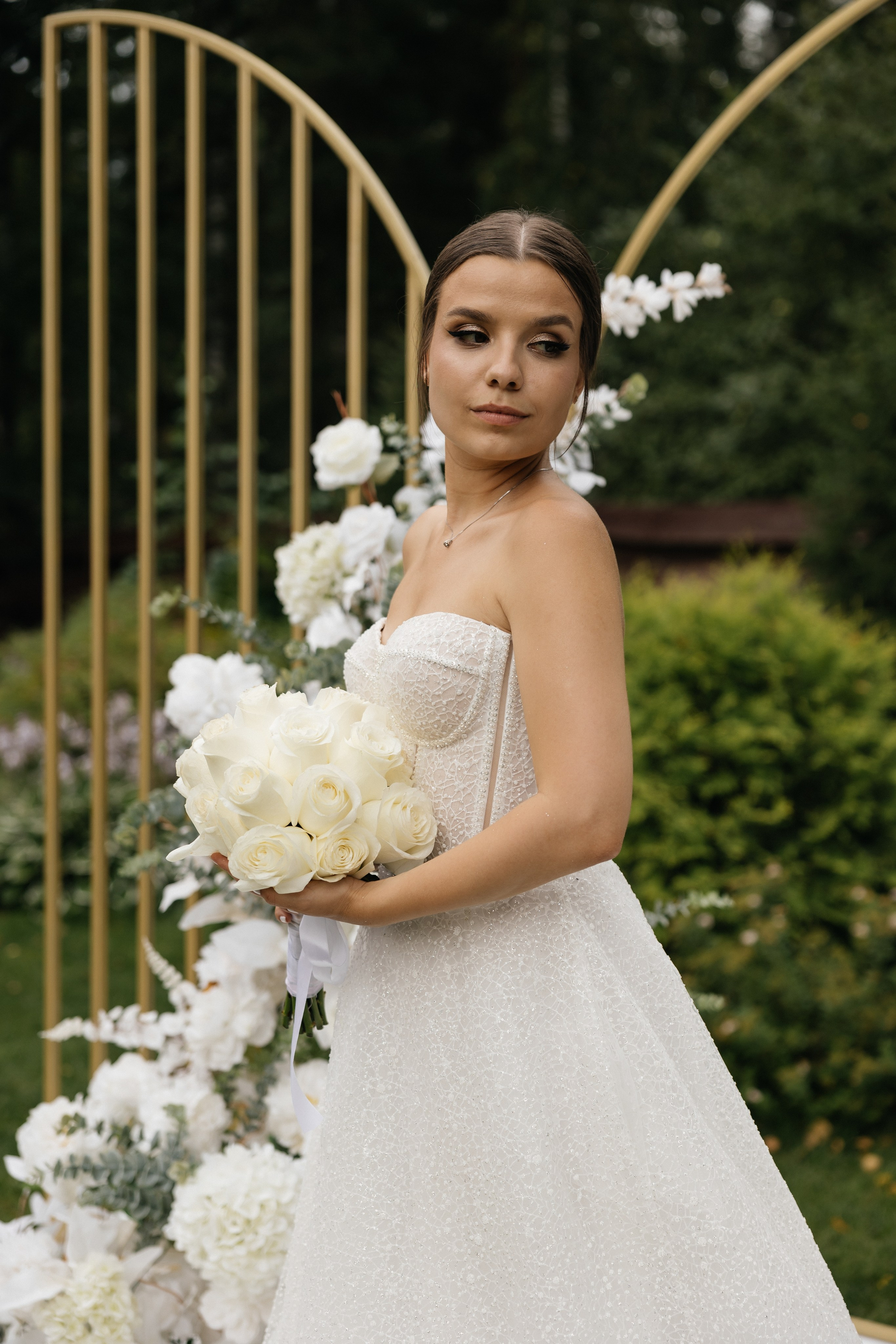 Свадебная история. Лесной Виладж. Свадебный и семейный фотограф Рассказова Виктория