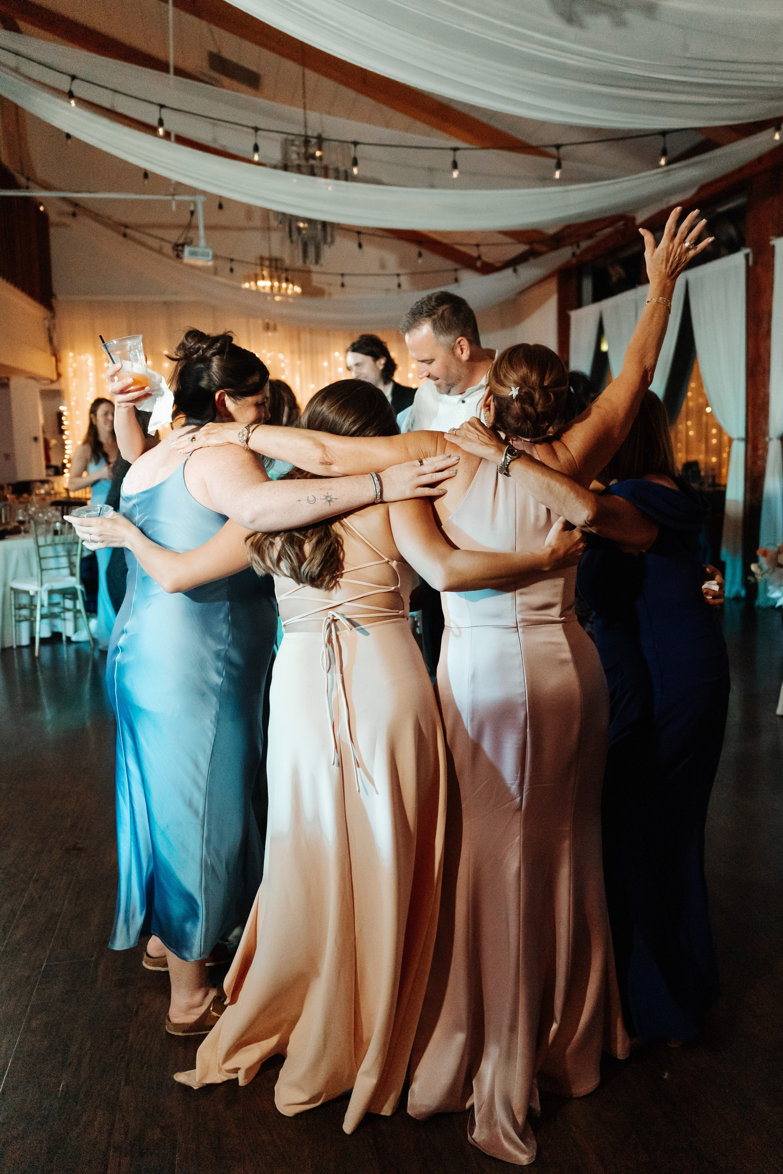 2025-08-16_BryanAmber. Ретушер Зенькевич Света