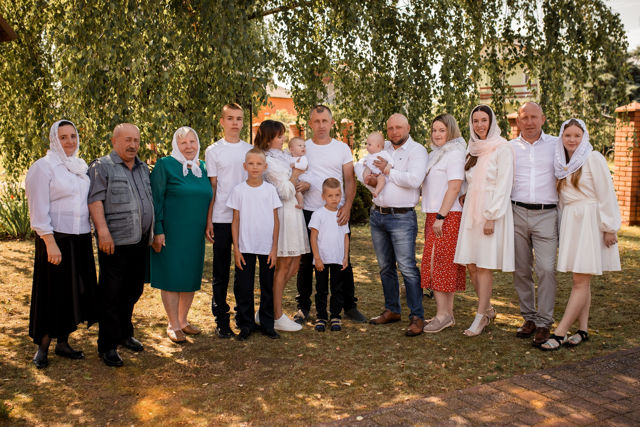 Крещение Милании и Эмилии