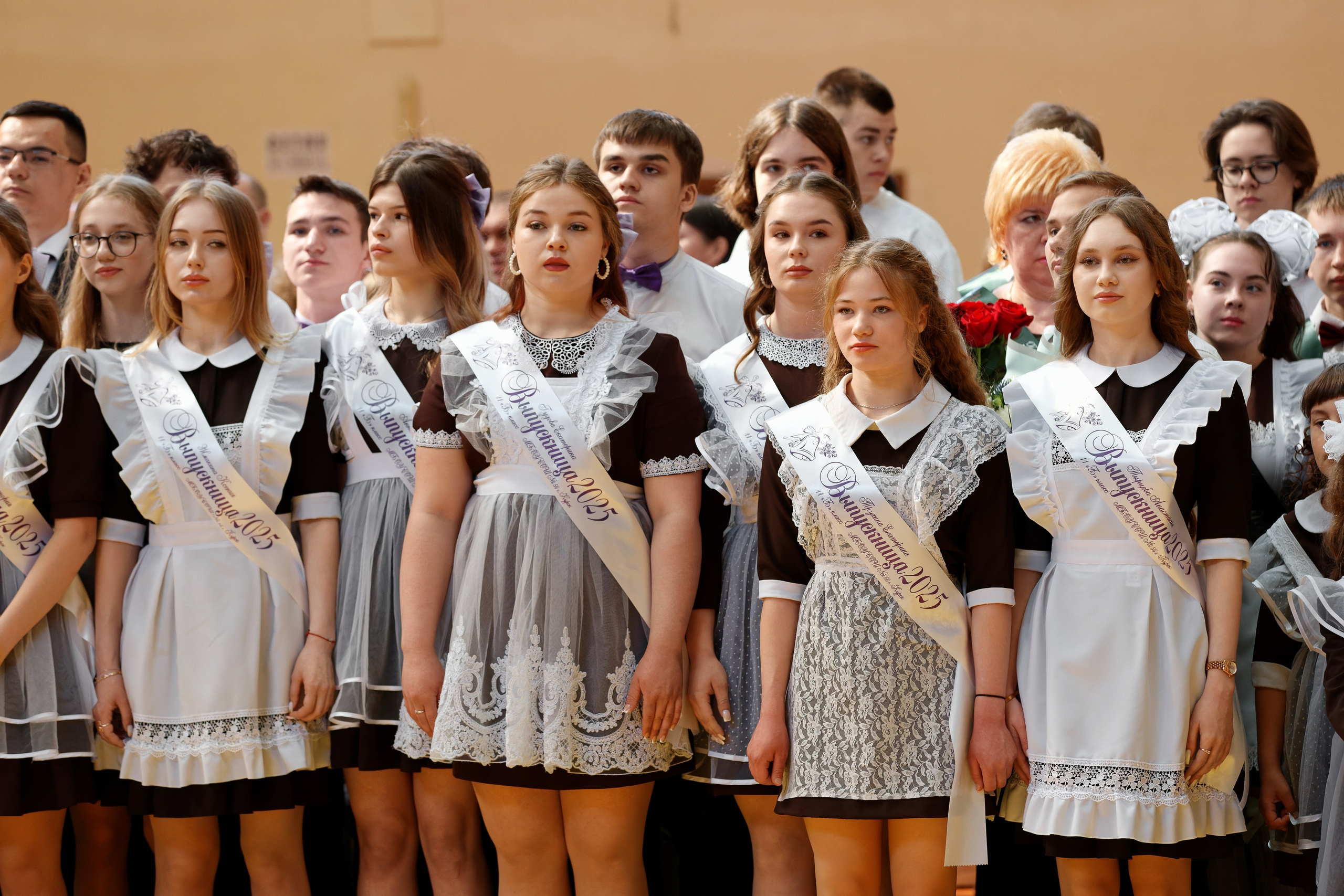 Последний звонок Школа № 42. Семейный фотограф — Макс Белогрудов