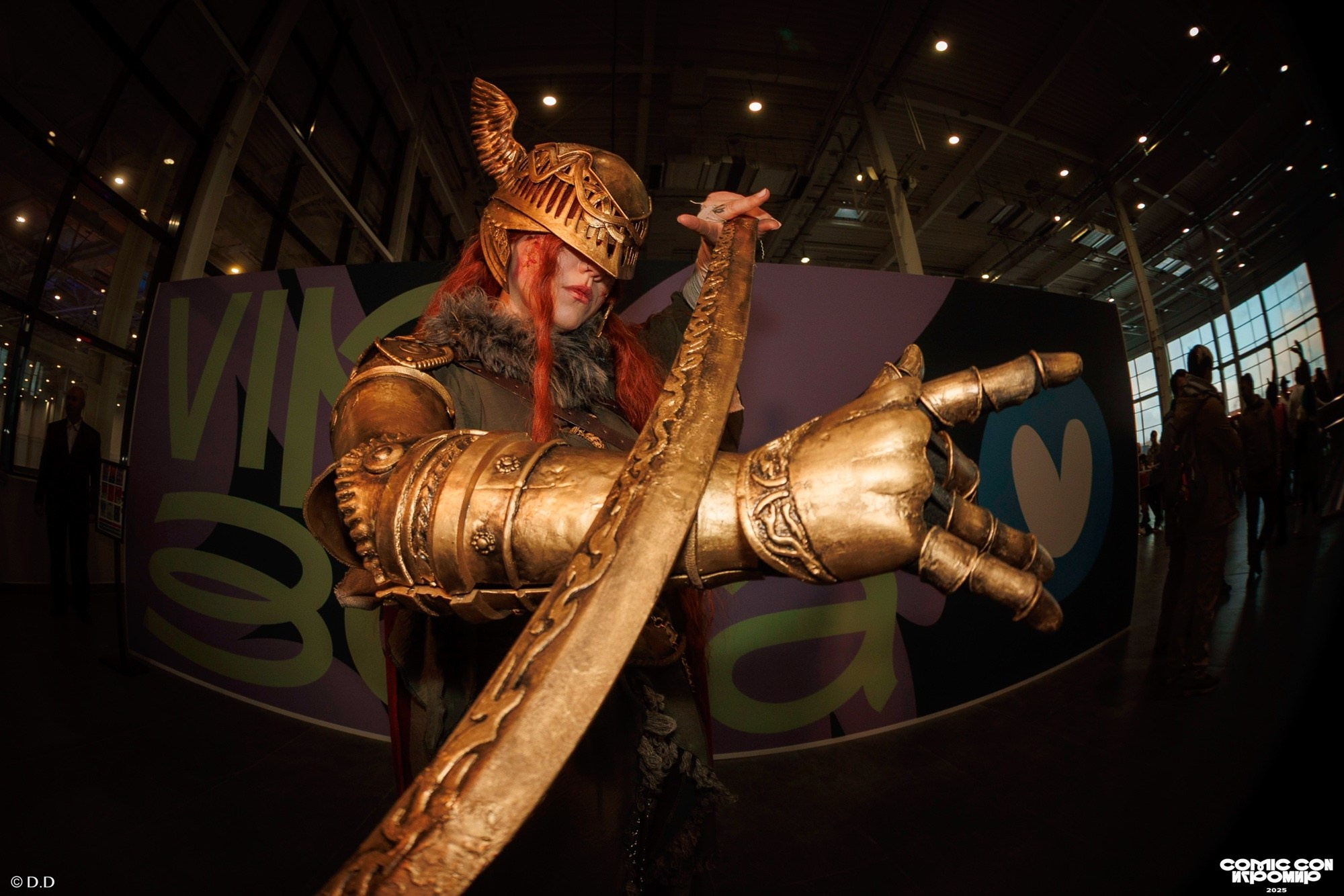 Comic Con Игромир 2025. Различные мероприятия и просто фотографии людей
