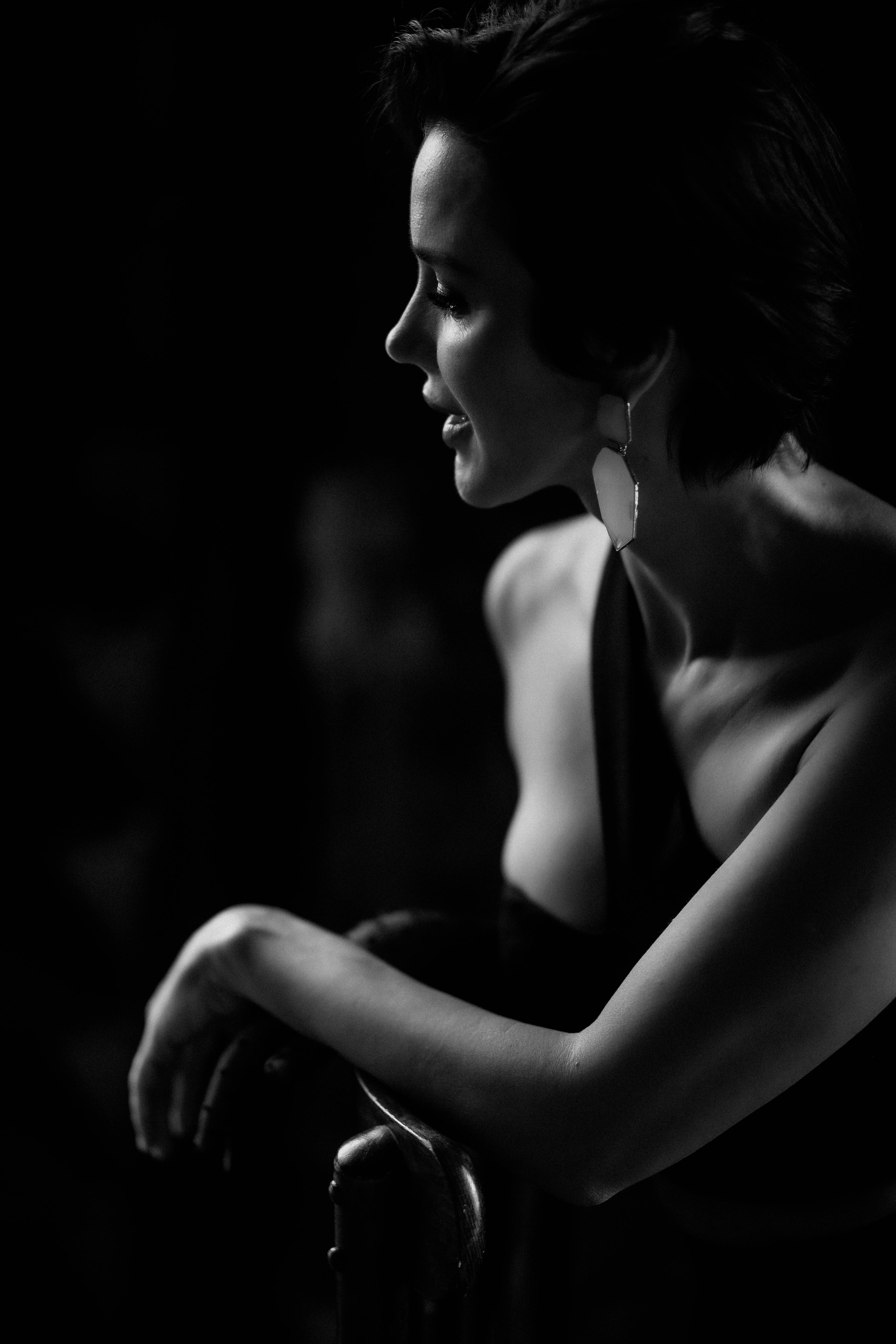 Женское. ЧБ Фотограф Ольга Лесли