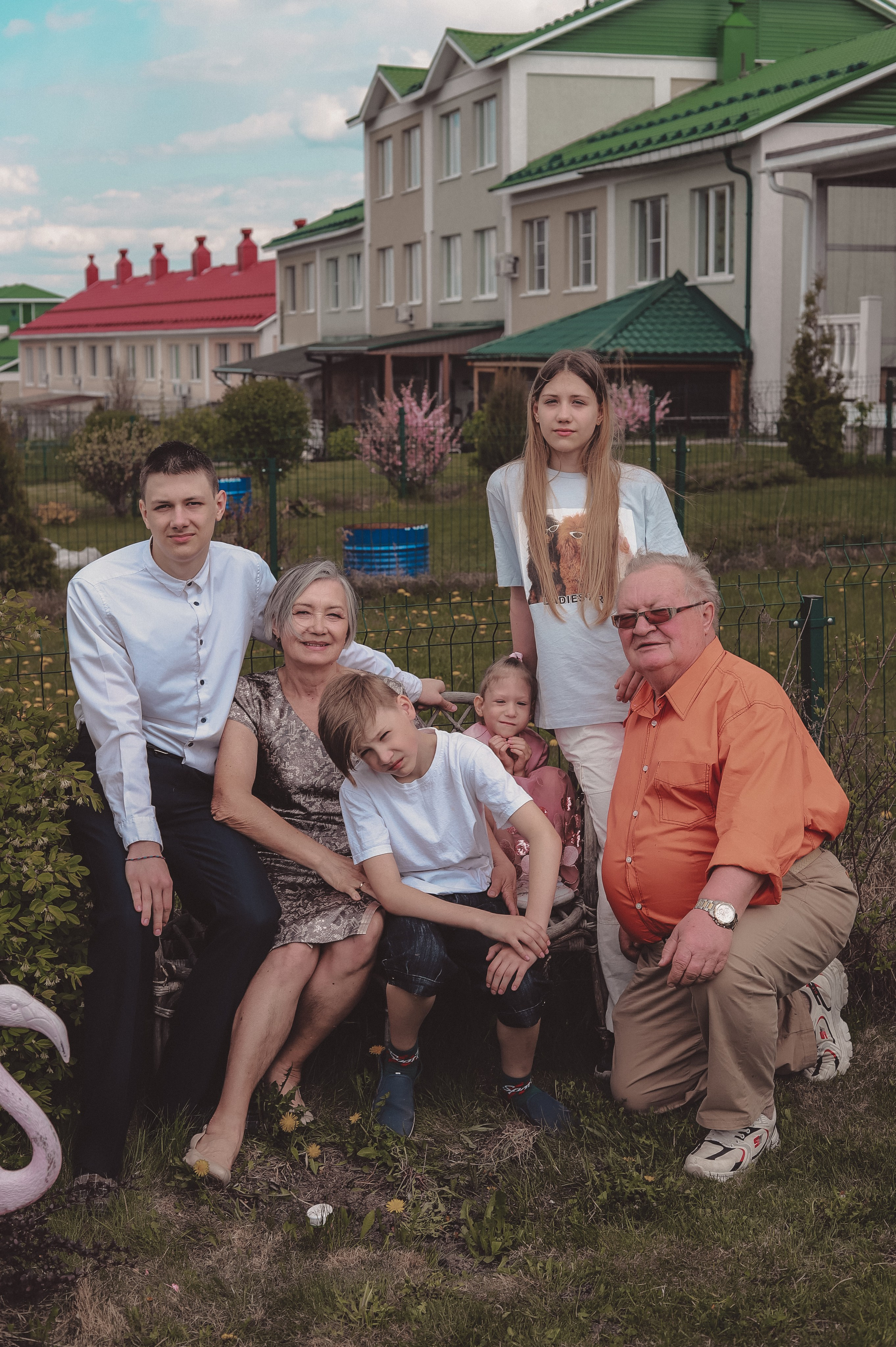 Домашняя фотосессия - Большая красивая семья летом. Семейный и женский фотограф Кемерово Мария Степ