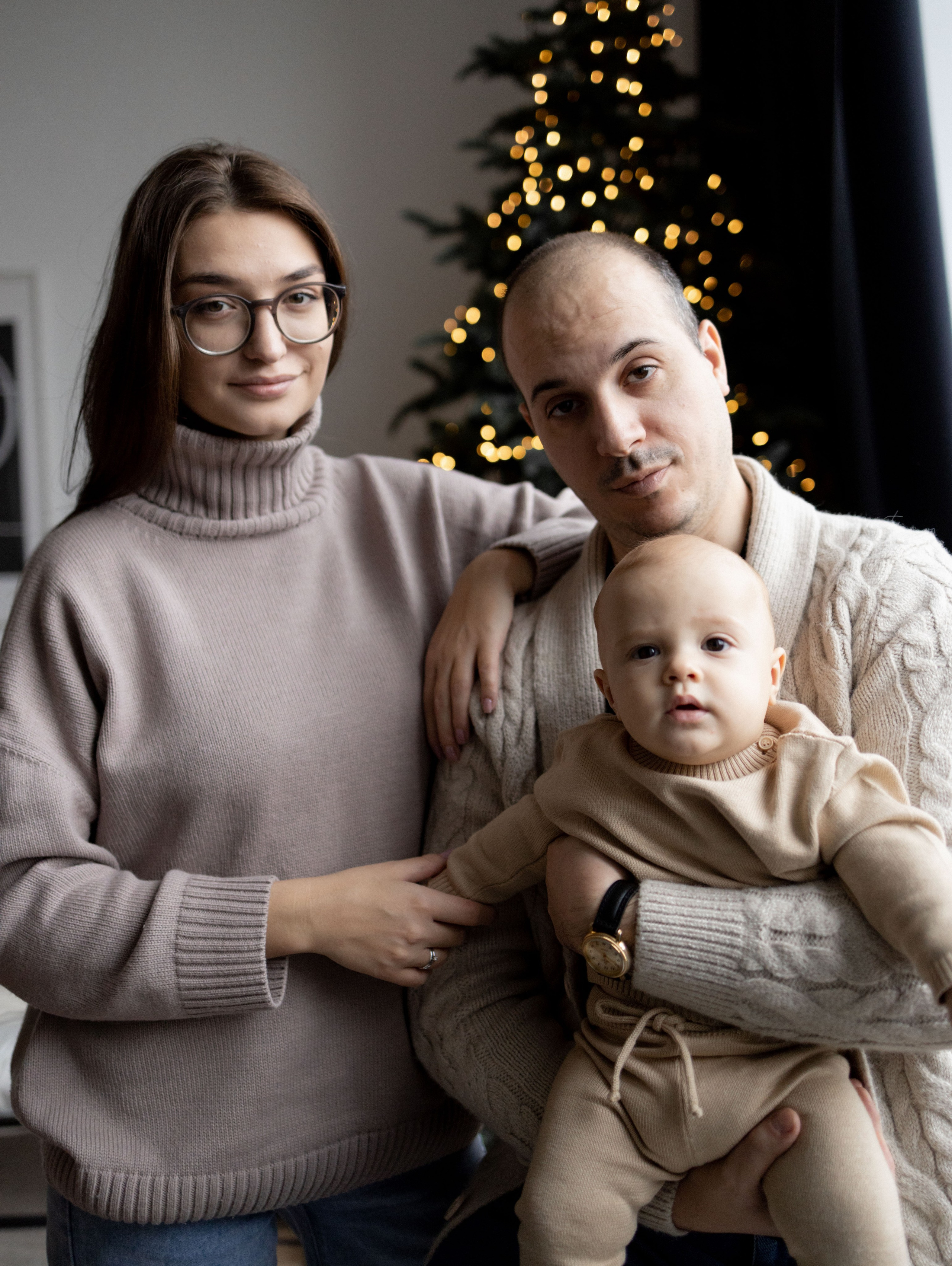 Новый год Давид, Лена, Леван. Фотограф Дарья Соколовская