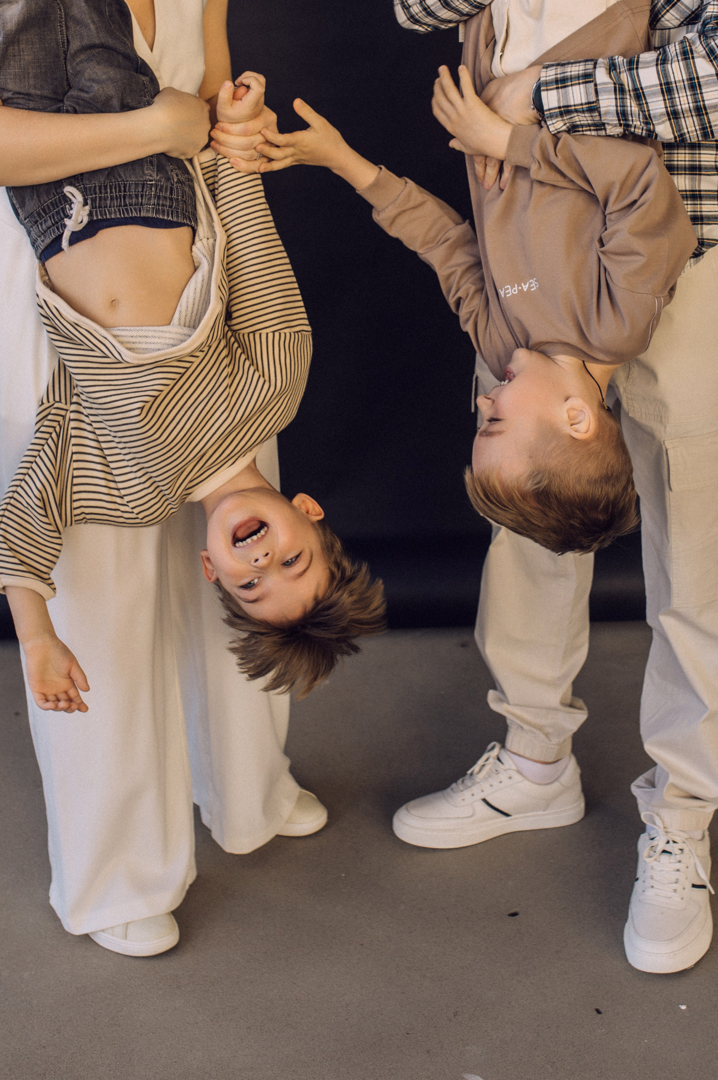 Ира, Дима, Демид и Мирон. Фотограф Мария Стрелкова