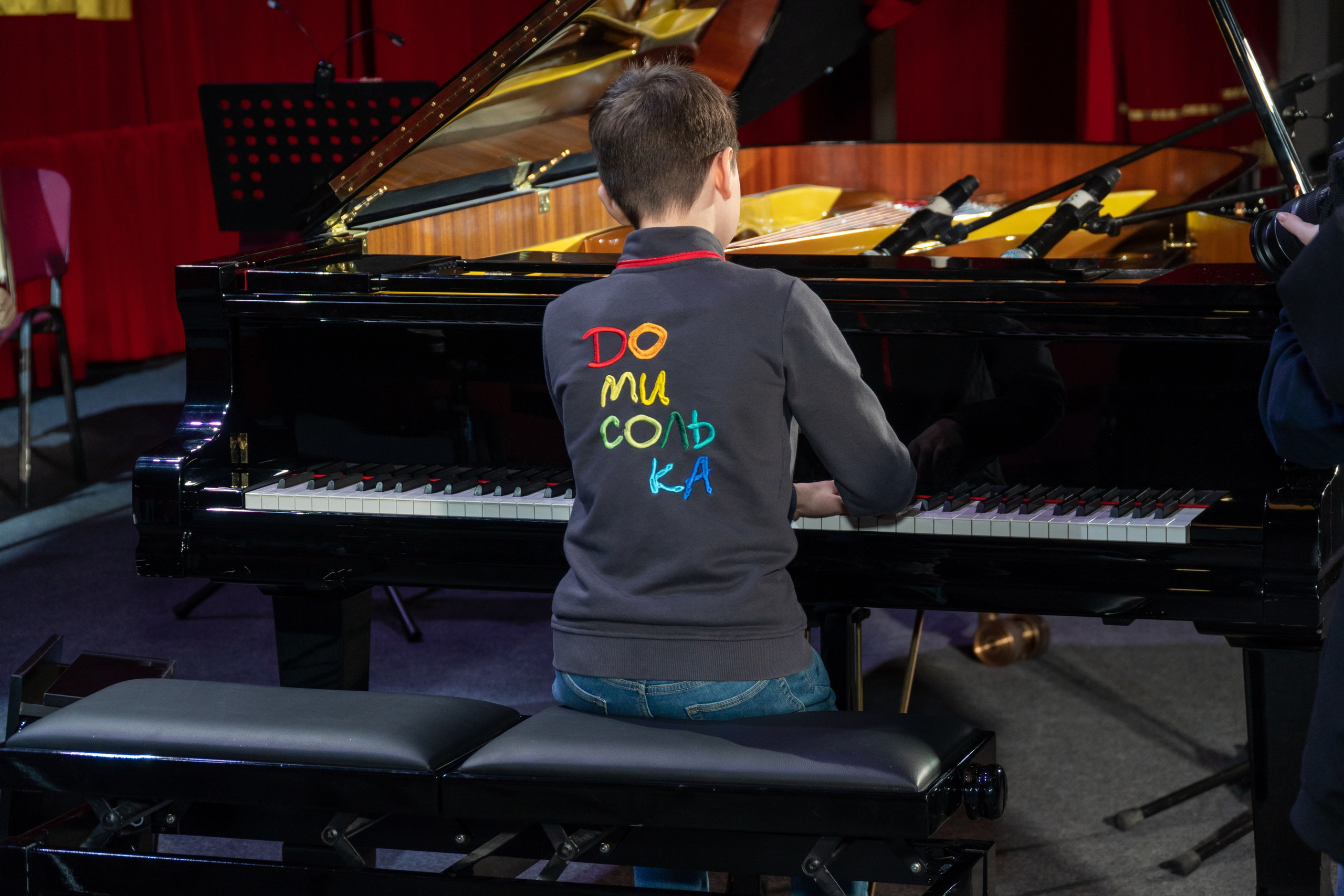 Съёмка концерта Домисольки с оркестром. «Студия DRONAVT`s» — видеосъёмка и фотография г. Москва