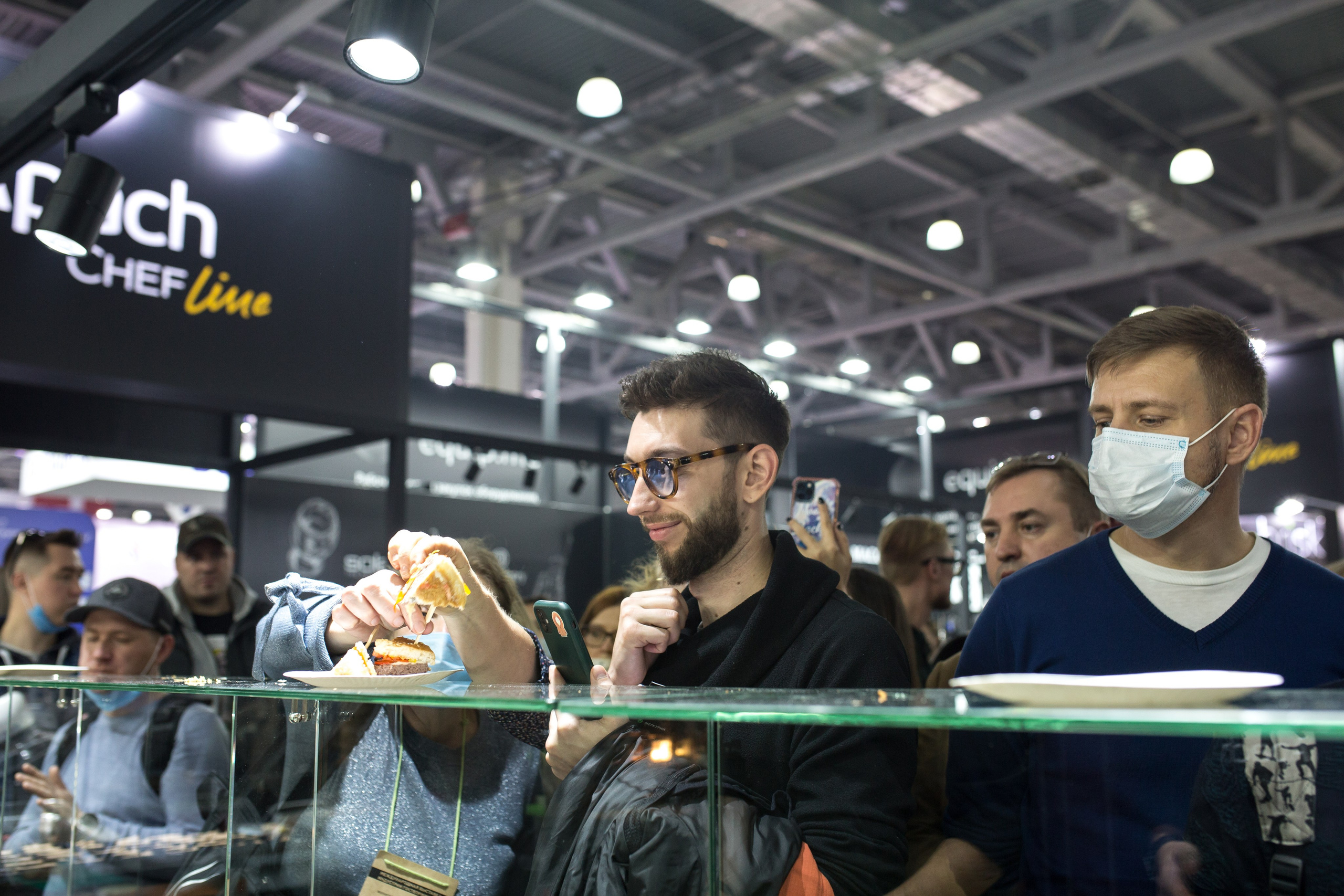 Выставка Apach. Свадебный и семейный фотограф в Москве Julia Juice