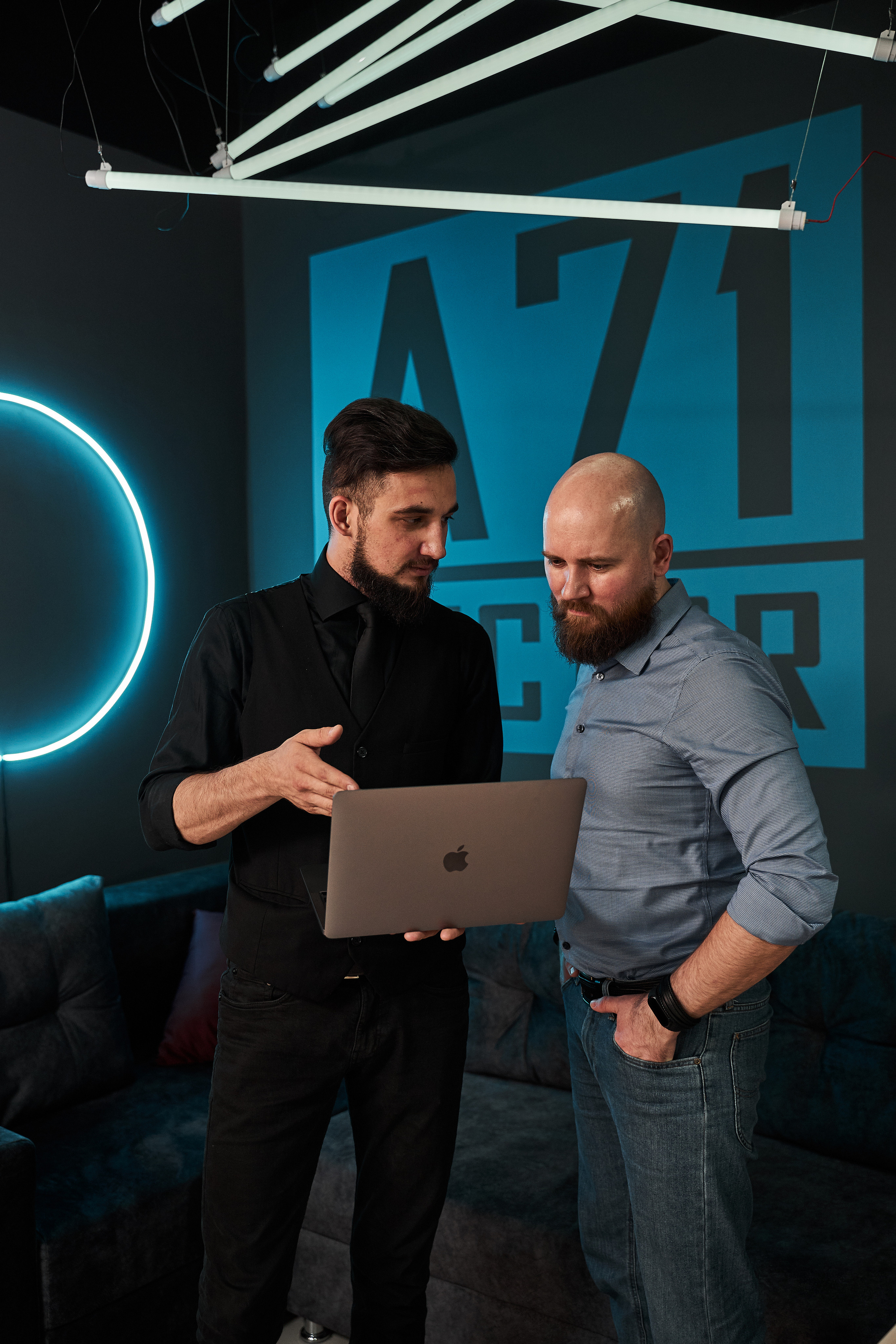 Контент съемка для компании WEDS. Фотограф в Тюмени Алиса Абрашина