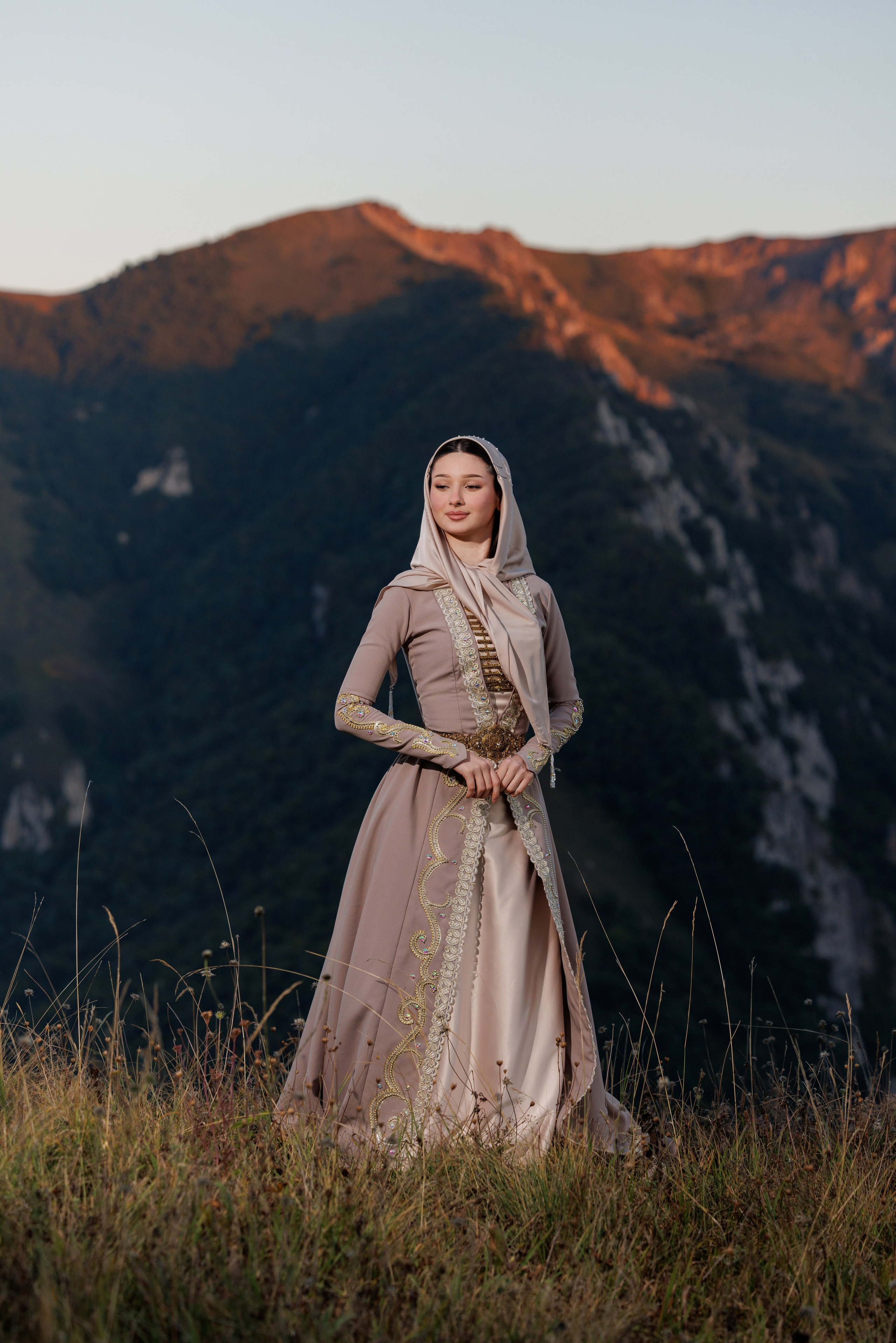 Фотосессия в Галанчоже с Анжелиной Дудаевой. Taysumoff