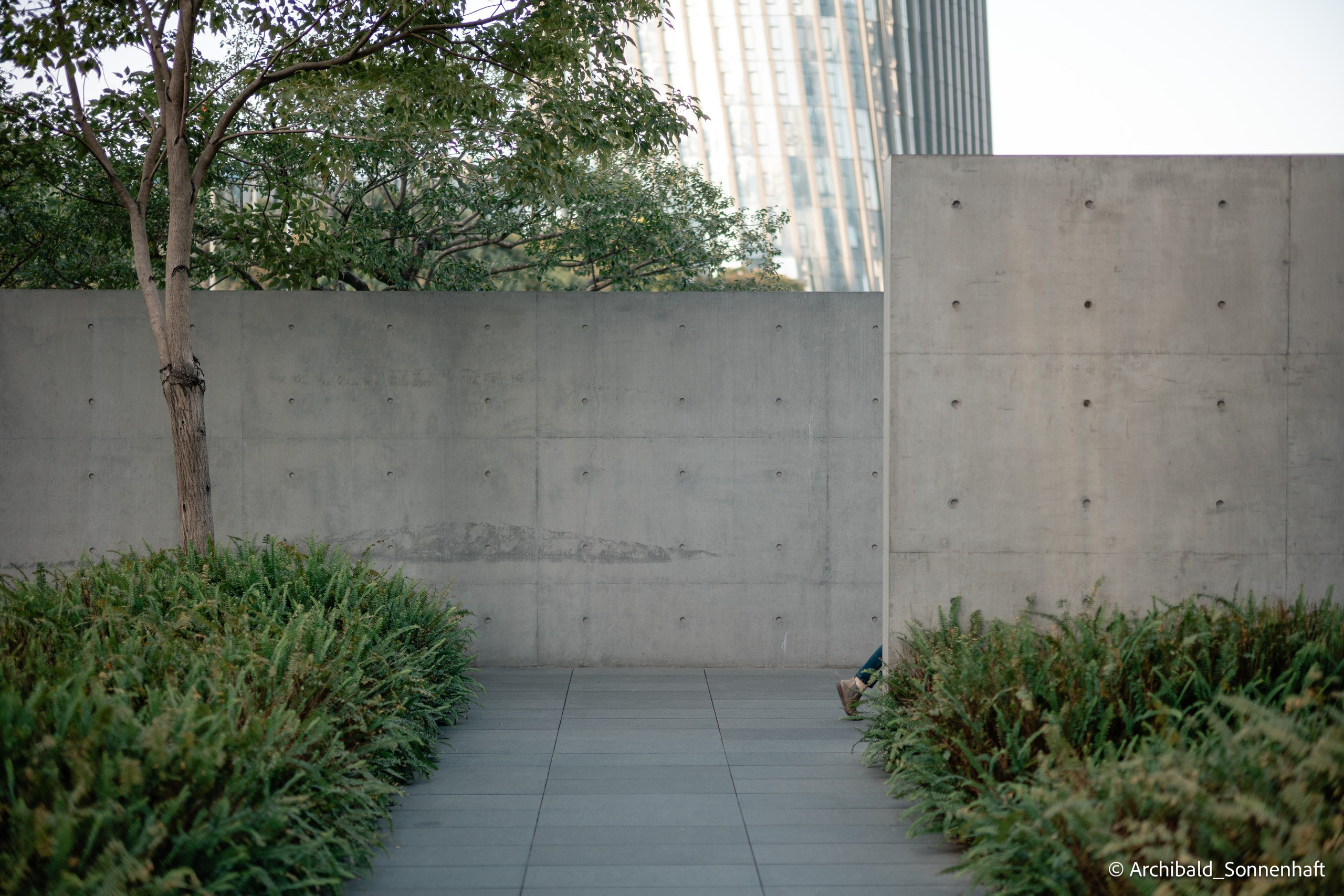 He Art Museum in GZ. Photographer in Guangzhou, China. Archibald Sonnenhaft