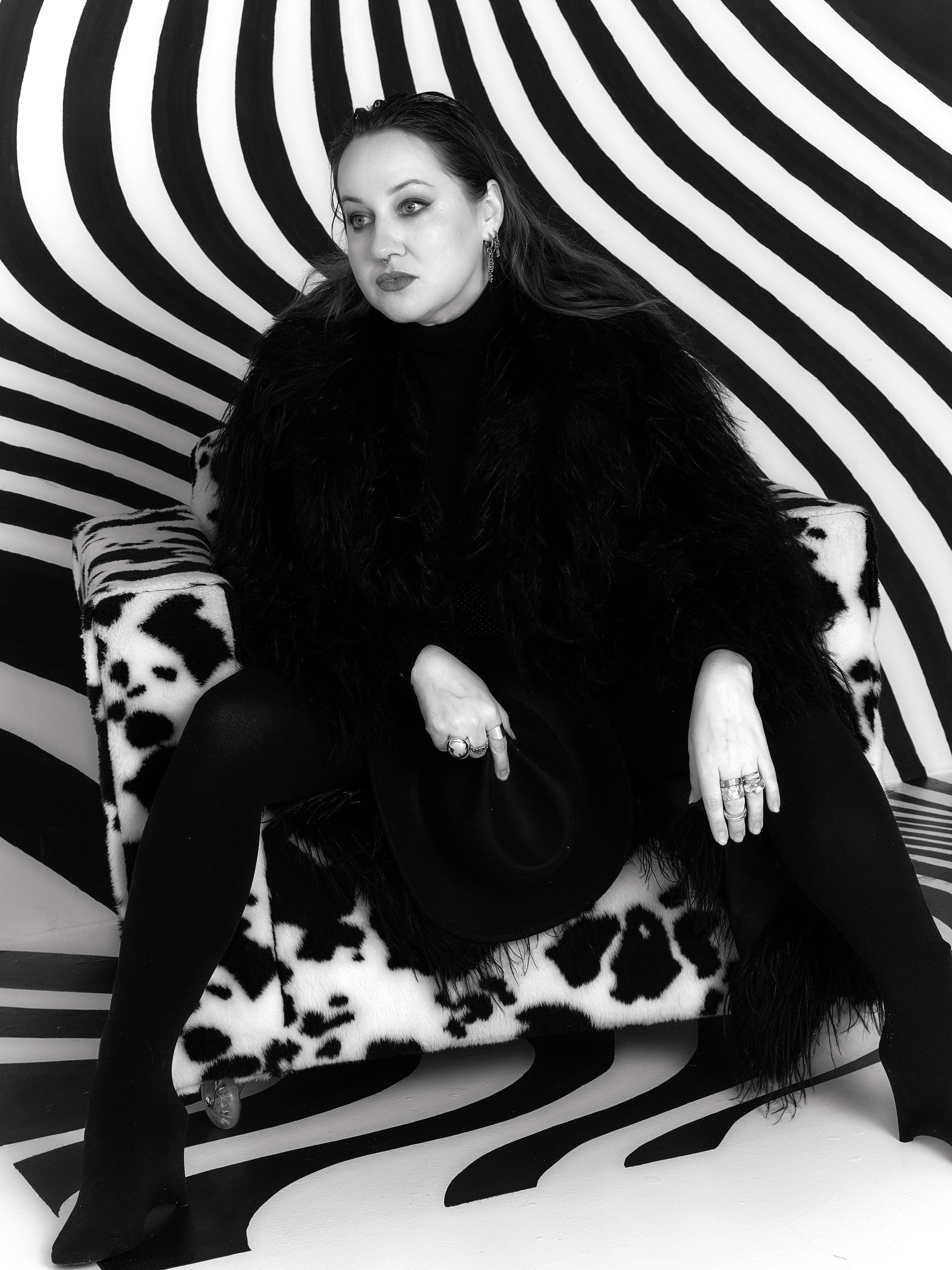 Индивидуальная фотография. НИНО МЕРАБИШВИЛИ