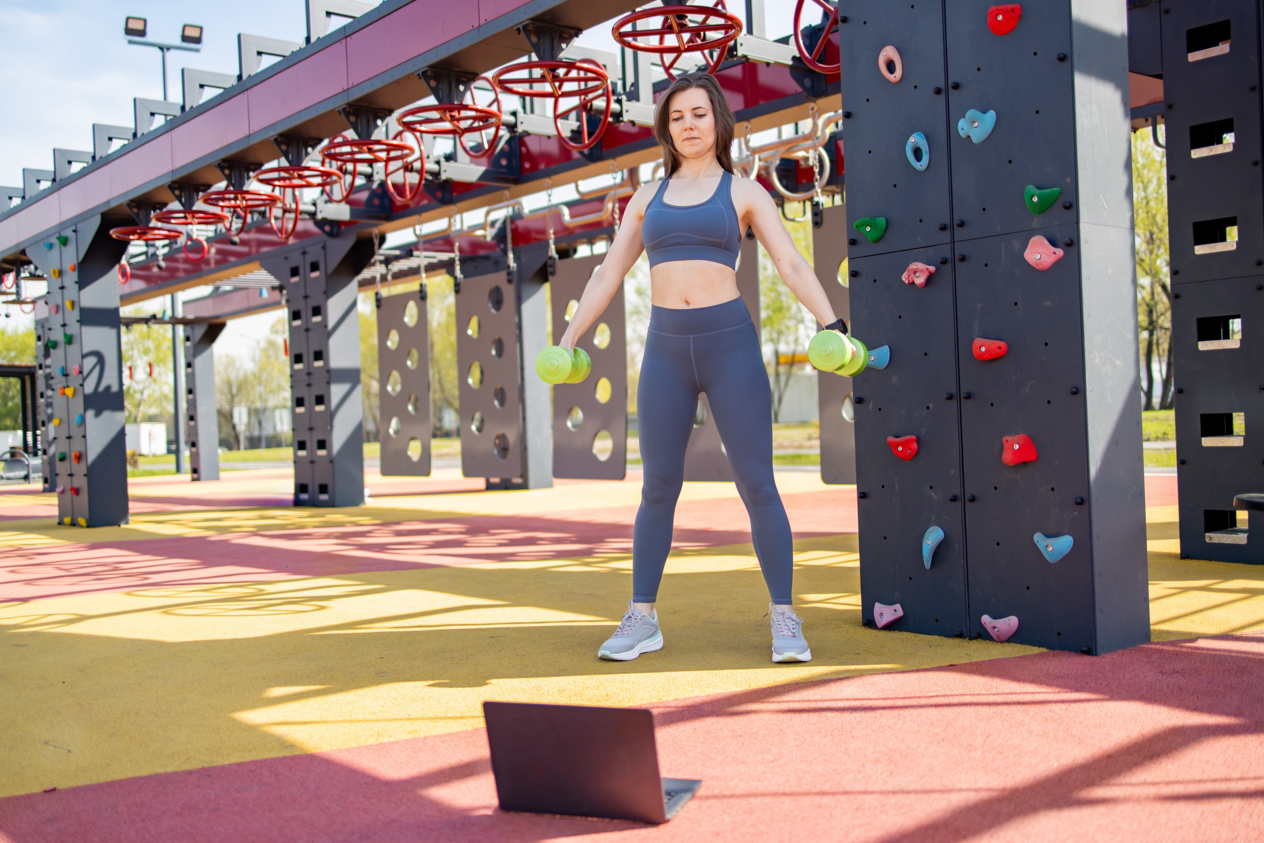 Фотосессия в стиле спорт — Модель Ирина Елисеева. Репортажный, семейный и студийный фотограф в Москве Демин Алексей