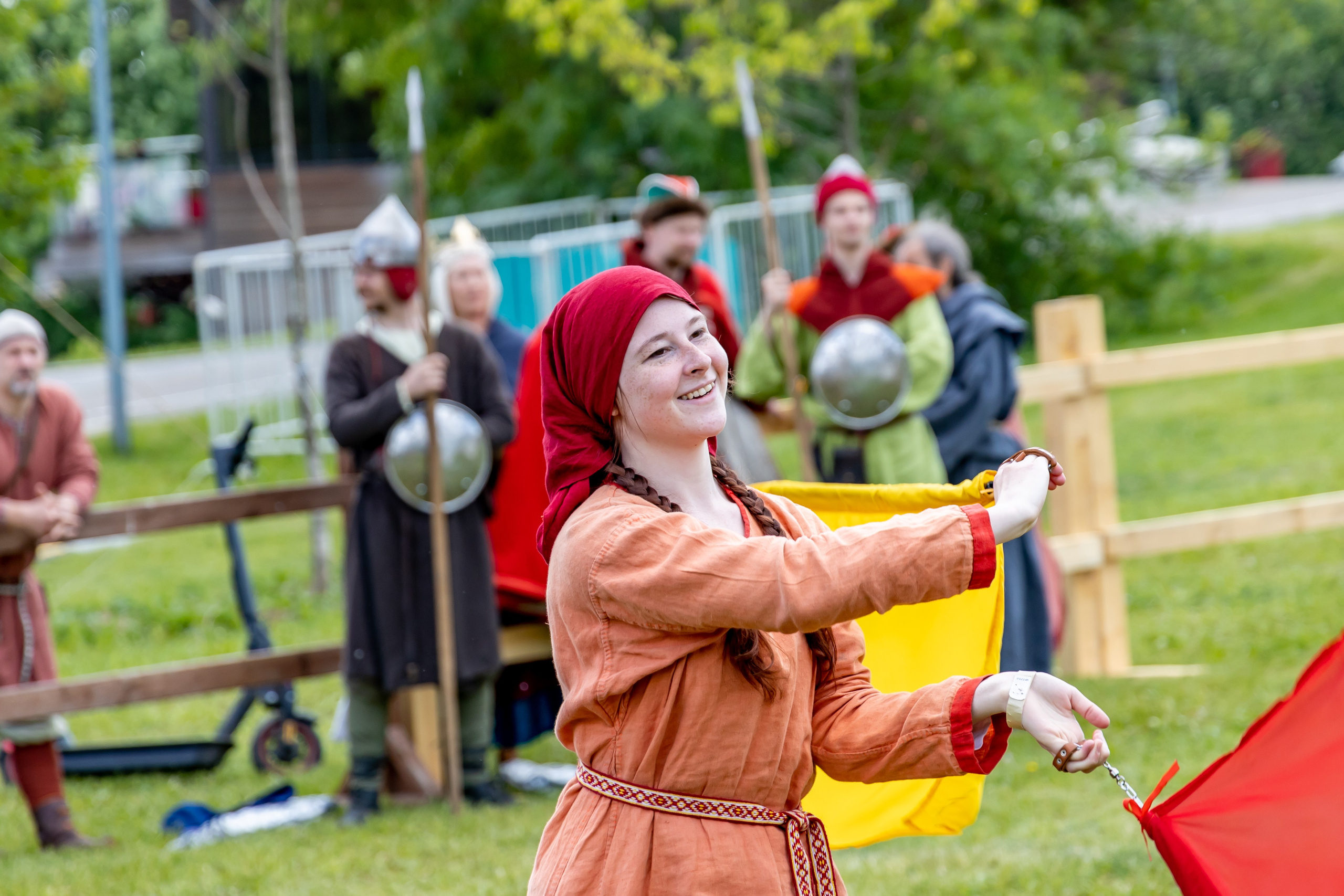 Времена и эпохи 2023 парк Лужкова. Репортажный, семейный и студийный фотограф в Москве Демин Алексей