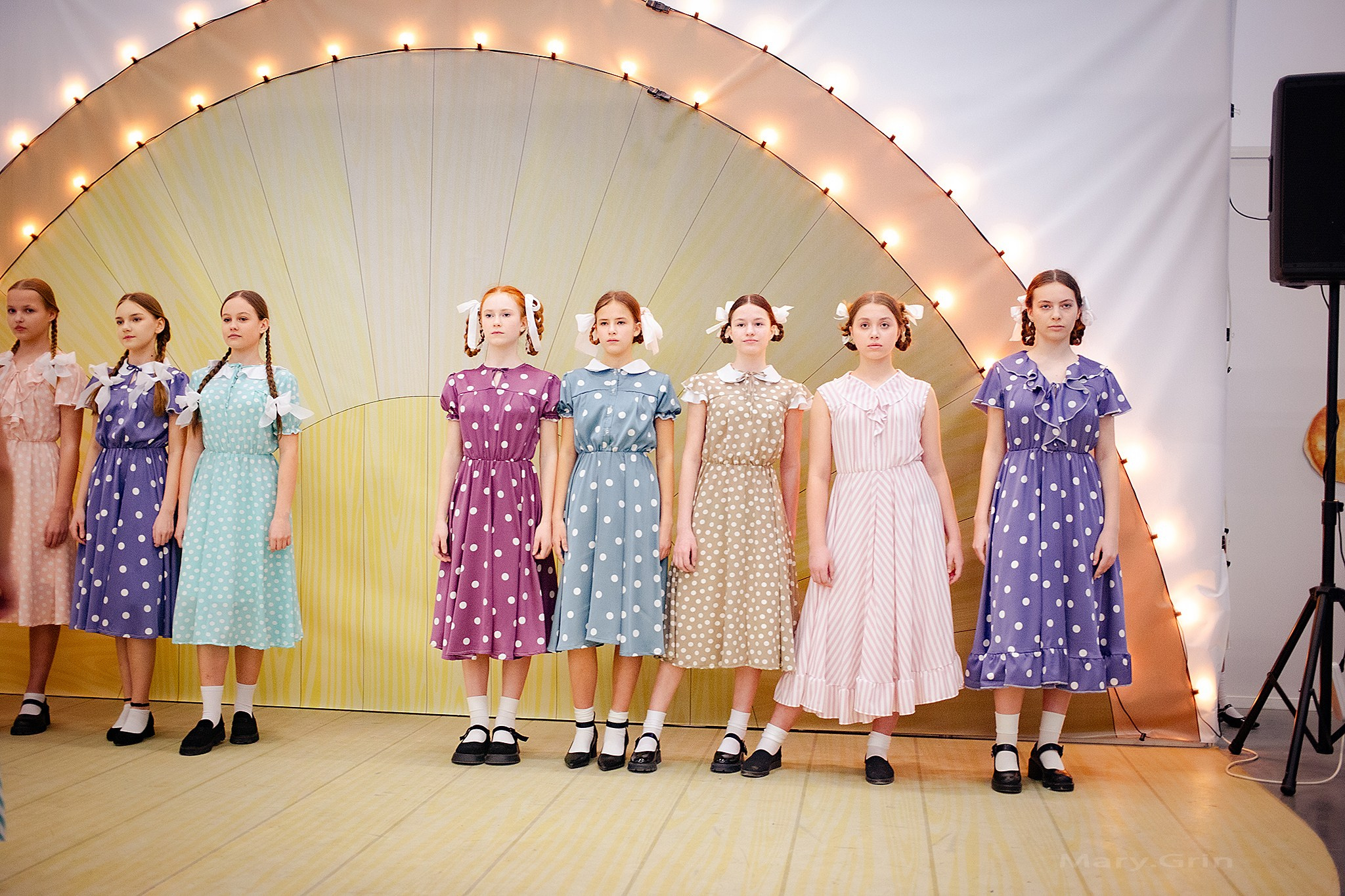Показ моды 40х лет. Православная ярмарка 2025. Детский и семейный фотограф, фотограф мероприятий Нижний Новгород